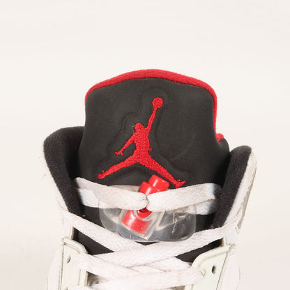 AIR JORDAN 5 RETRO WHITE CEMENT (136027-104)