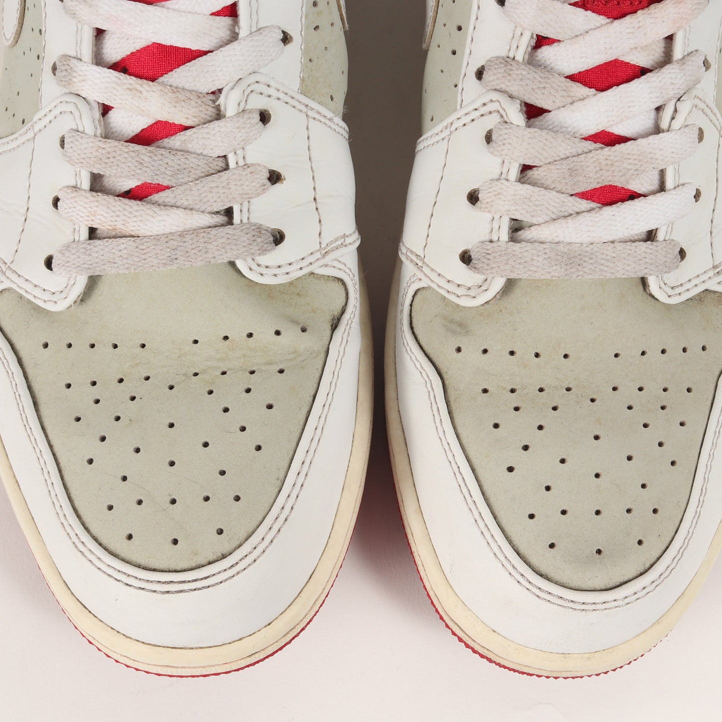 AIR JORDAN 1 MID WB HARE (719551-123)