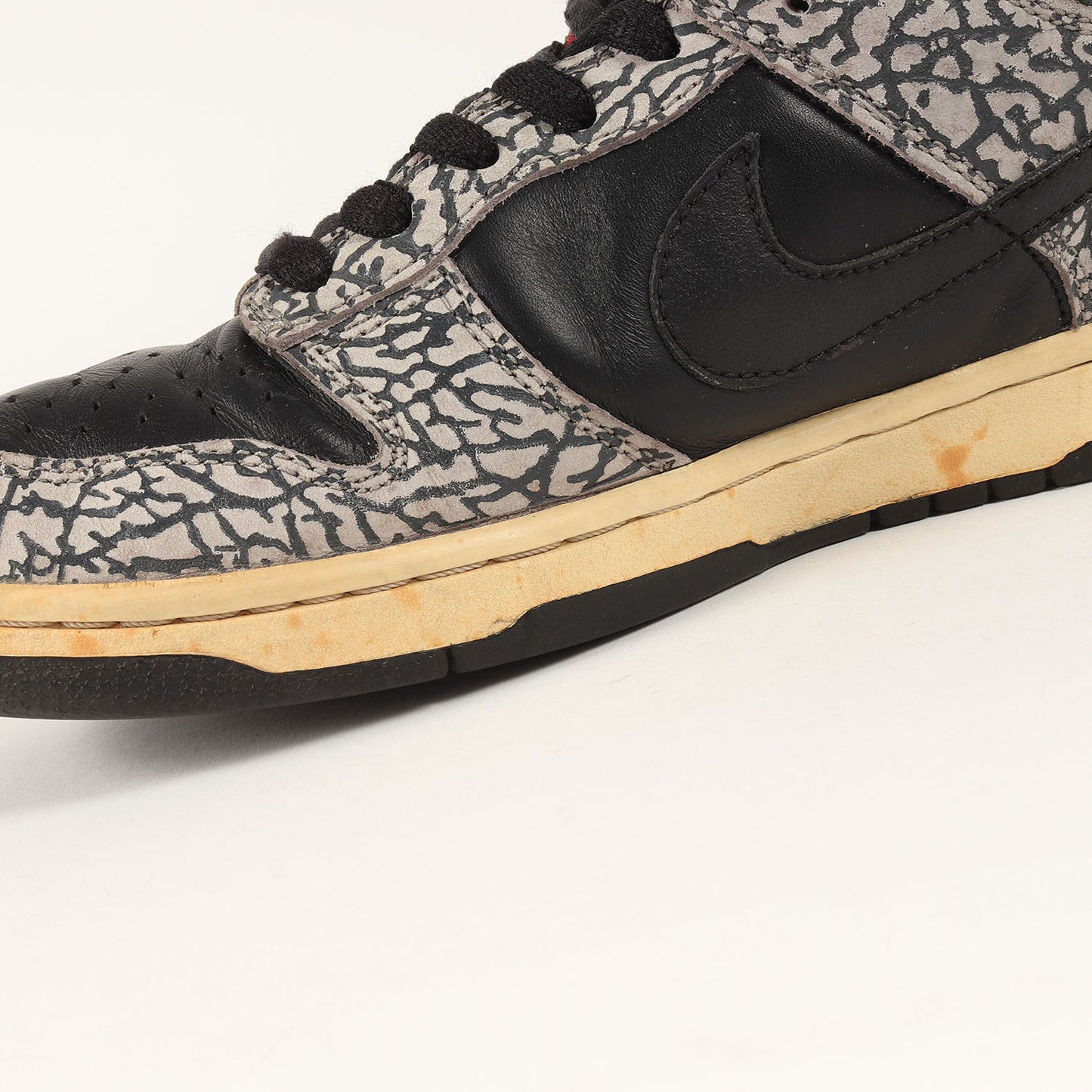 ×NIKE DUNK LOW PRO SB 1stモデル セメント(304292-131)