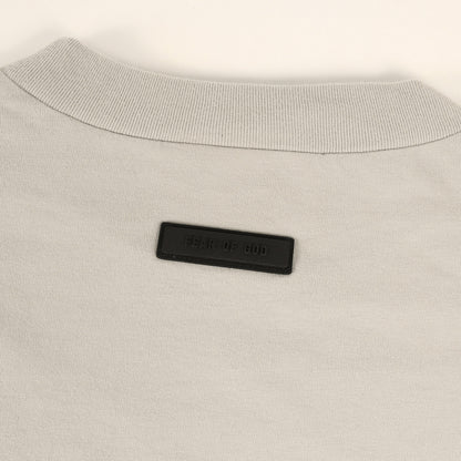 FOG ESSENTIALS ブランドロゴ ロングスリーブ Tシャツ