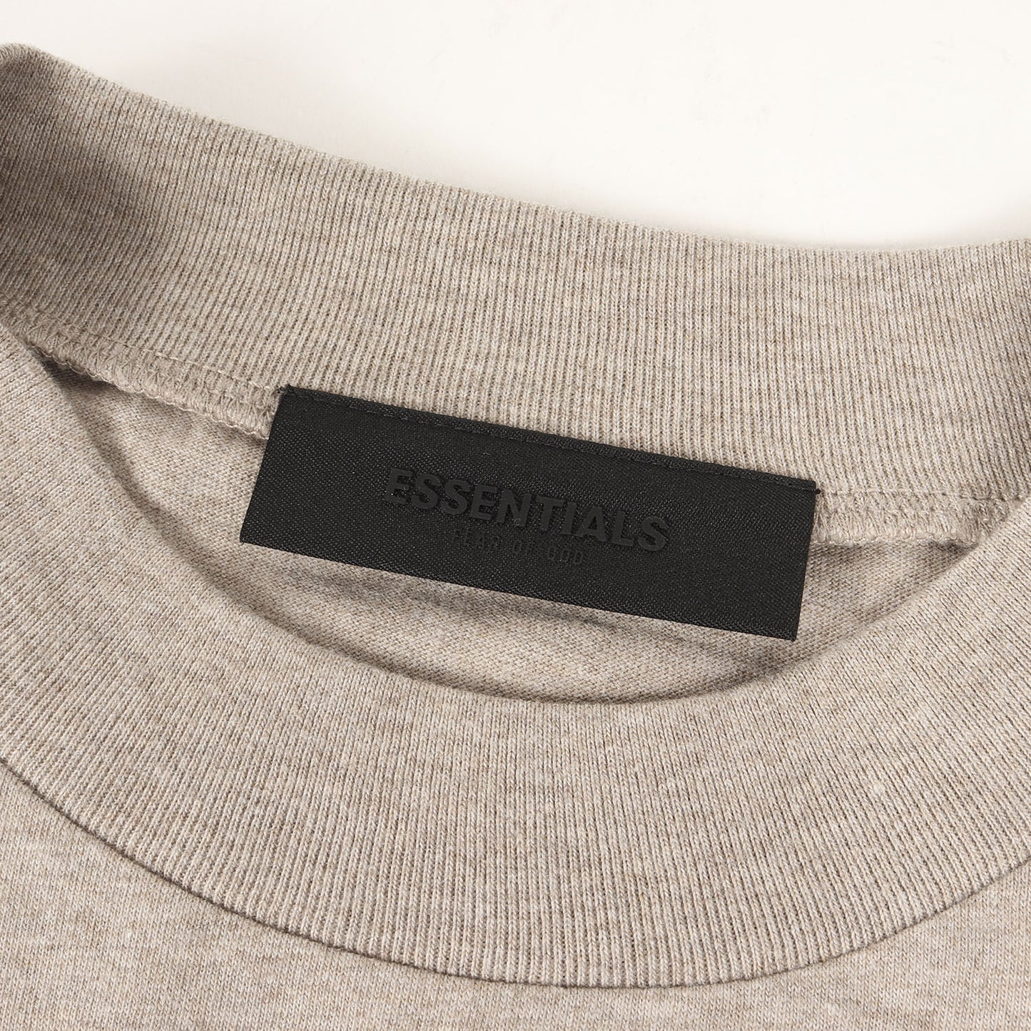 FOG ESSENTIALS ブランドロゴ ロングスリーブ Tシャツ