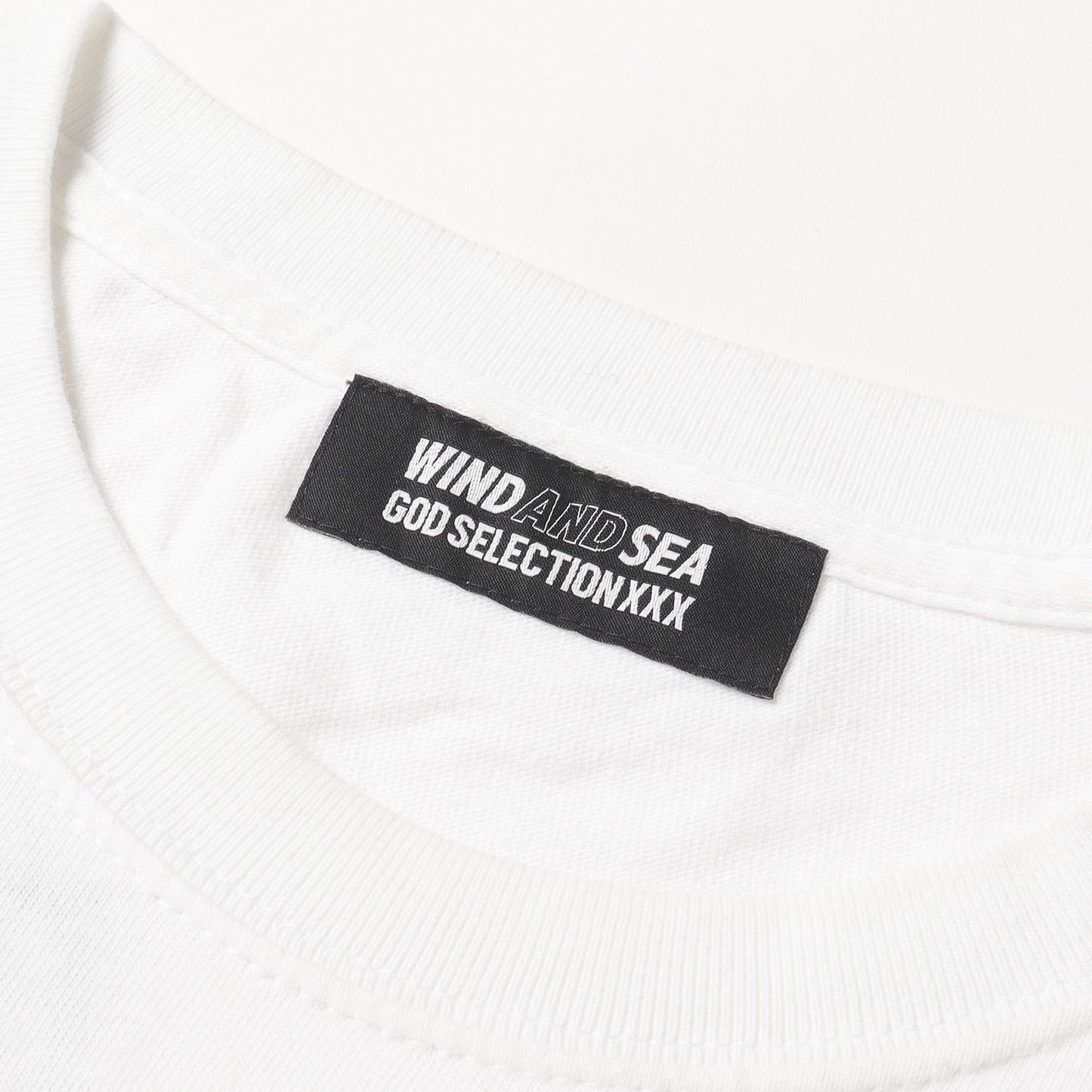 ×GOD SELECTION XXX コラボロゴ クルーネック Tシャツ