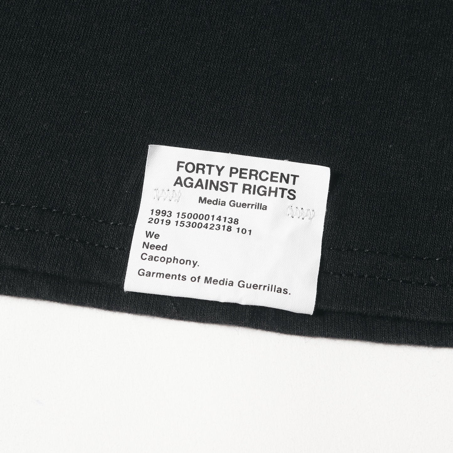 メッセージロゴ クルーネック Tシャツ