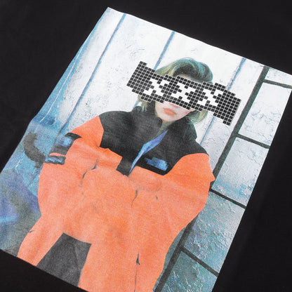 サラ・シュナイダー フォト ヘビー Tシャツ