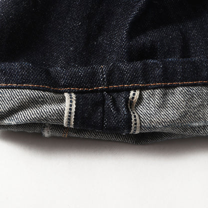 ×Levi's ロゴプリント テーパード デニムパンツ