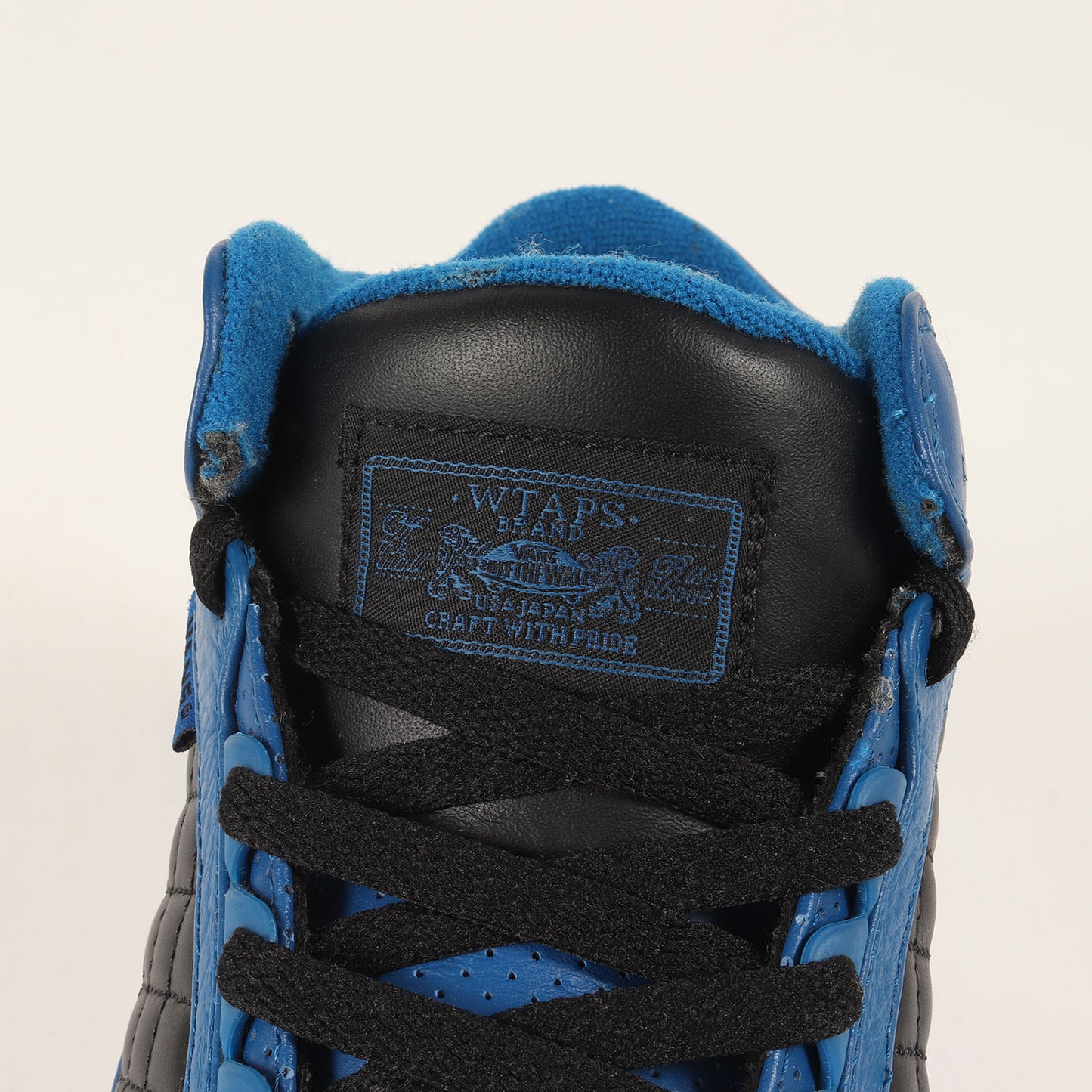 00s ×VANS SYNDICATE BASH S