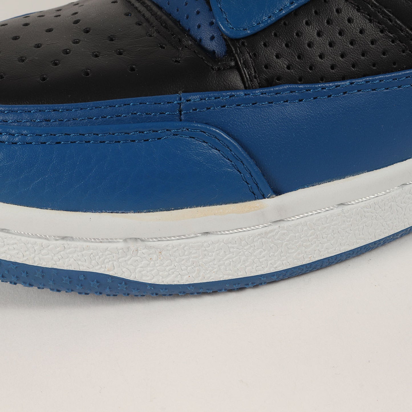 00s ×VANS SYNDICATE BASH S