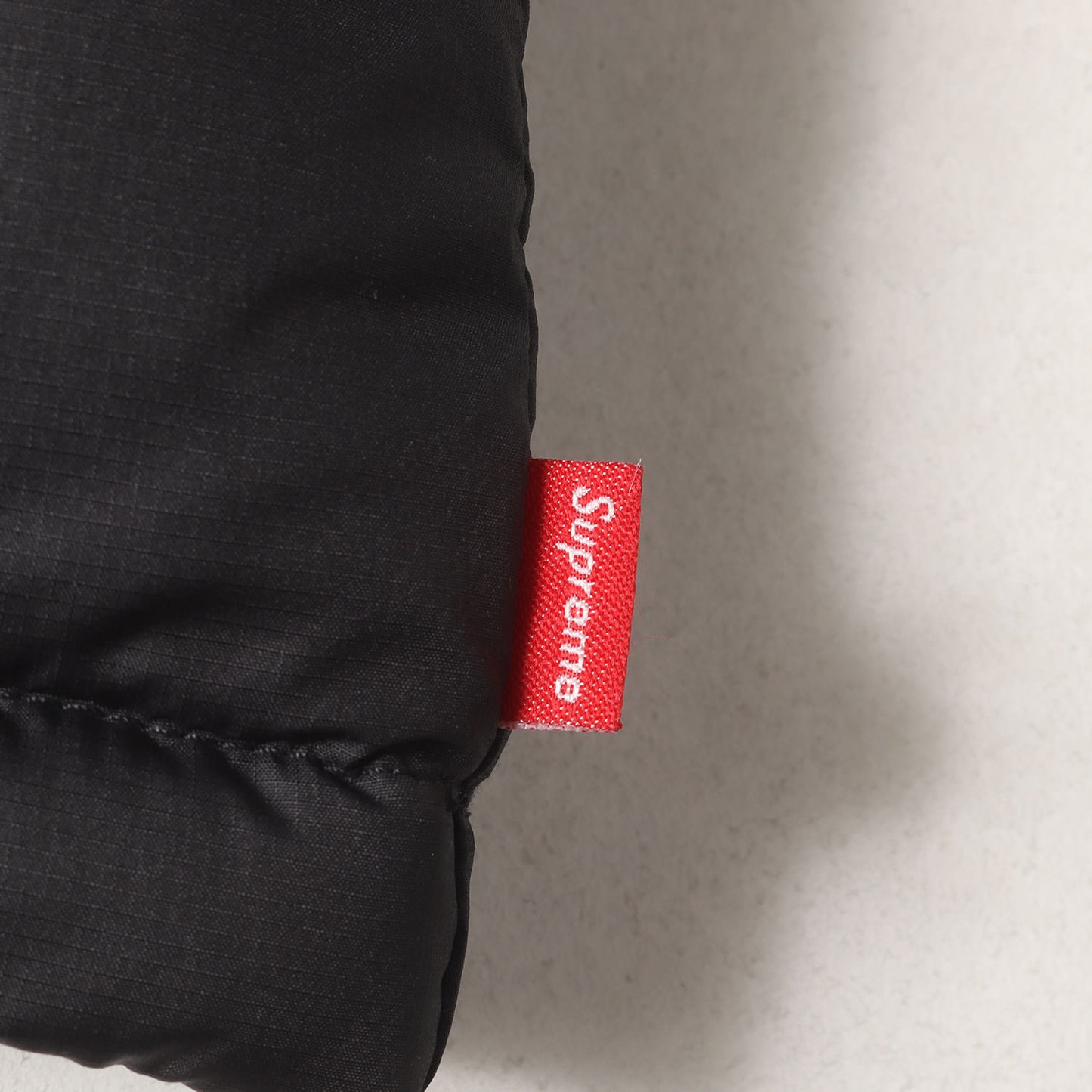 22AW ×THE NORTH FACE ハーフジップ プルオーバー ダウンジャケット(800-Fill Half Zip Hooded Pullover)