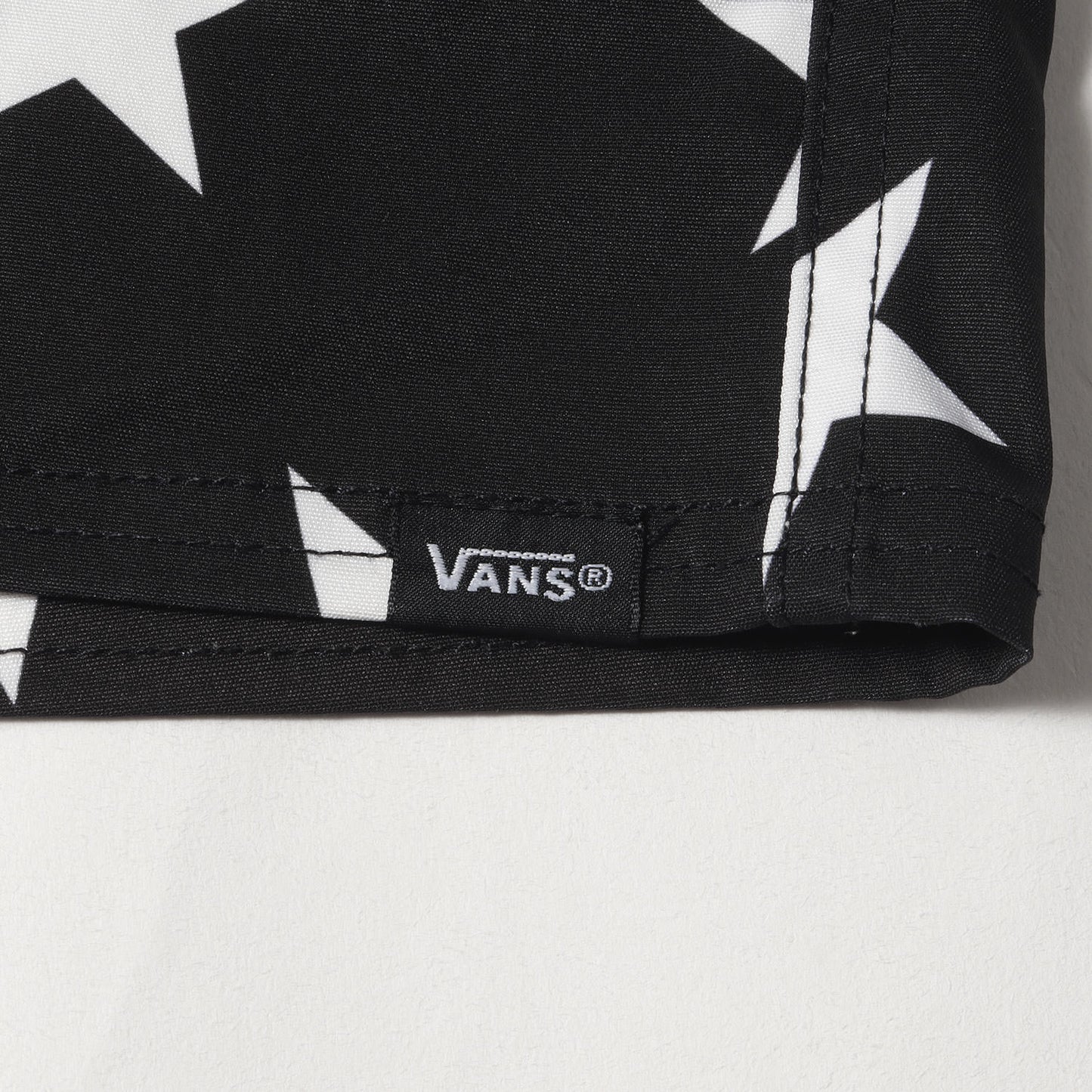 ×VANS スター柄 サーフショーツ