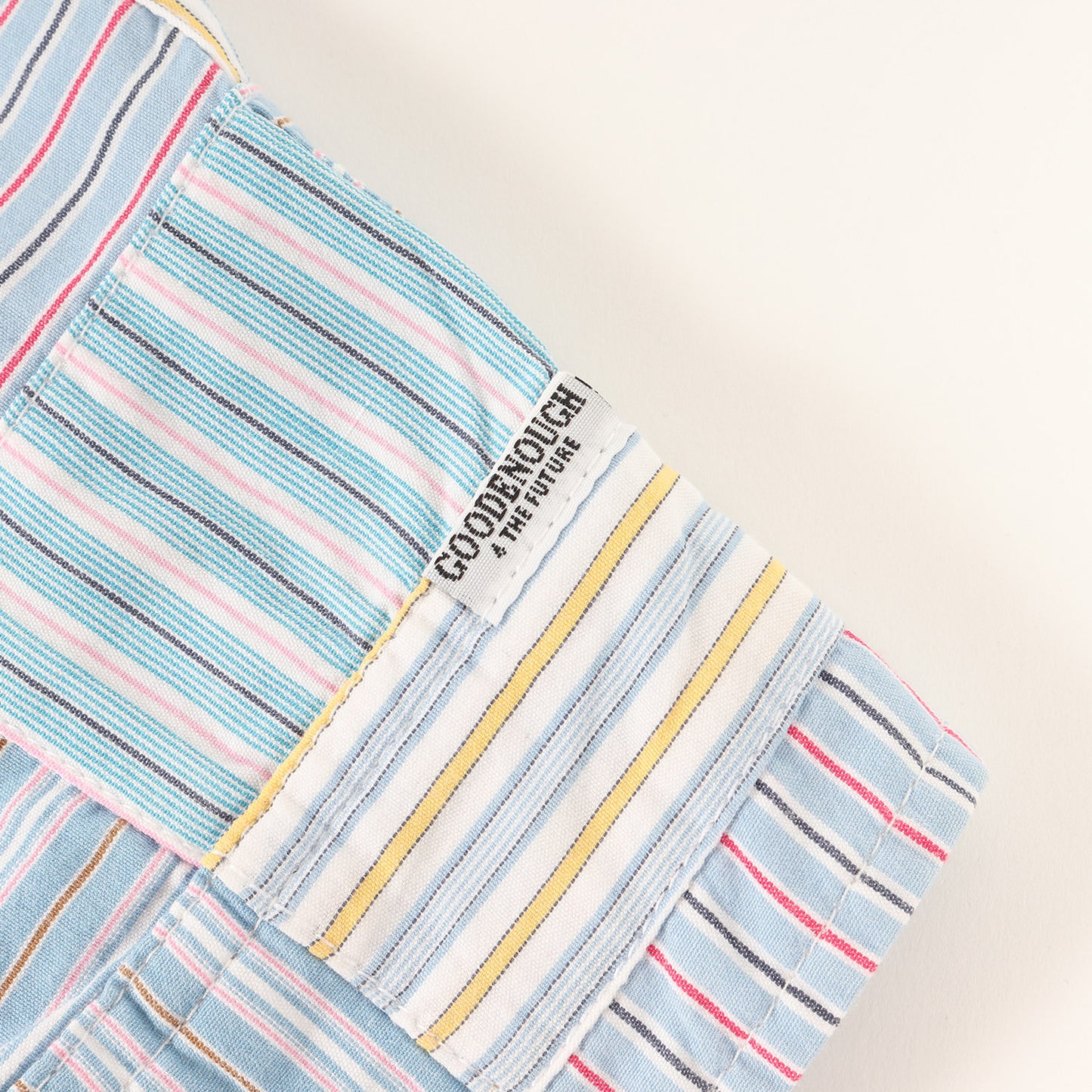 背ロゴ ストライプ パッチワークシャツ