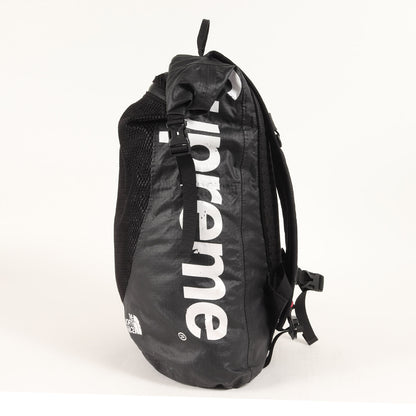 ×THE NORTH FACE ウォータープルーフ バックパック(Waterproof Backpack)