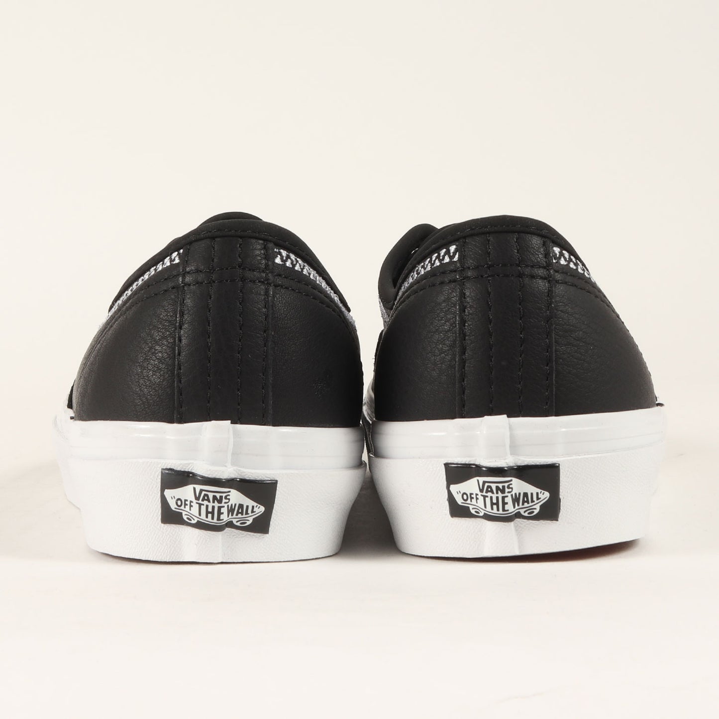 23SS ×VANS AUTHENTIC 44 DX