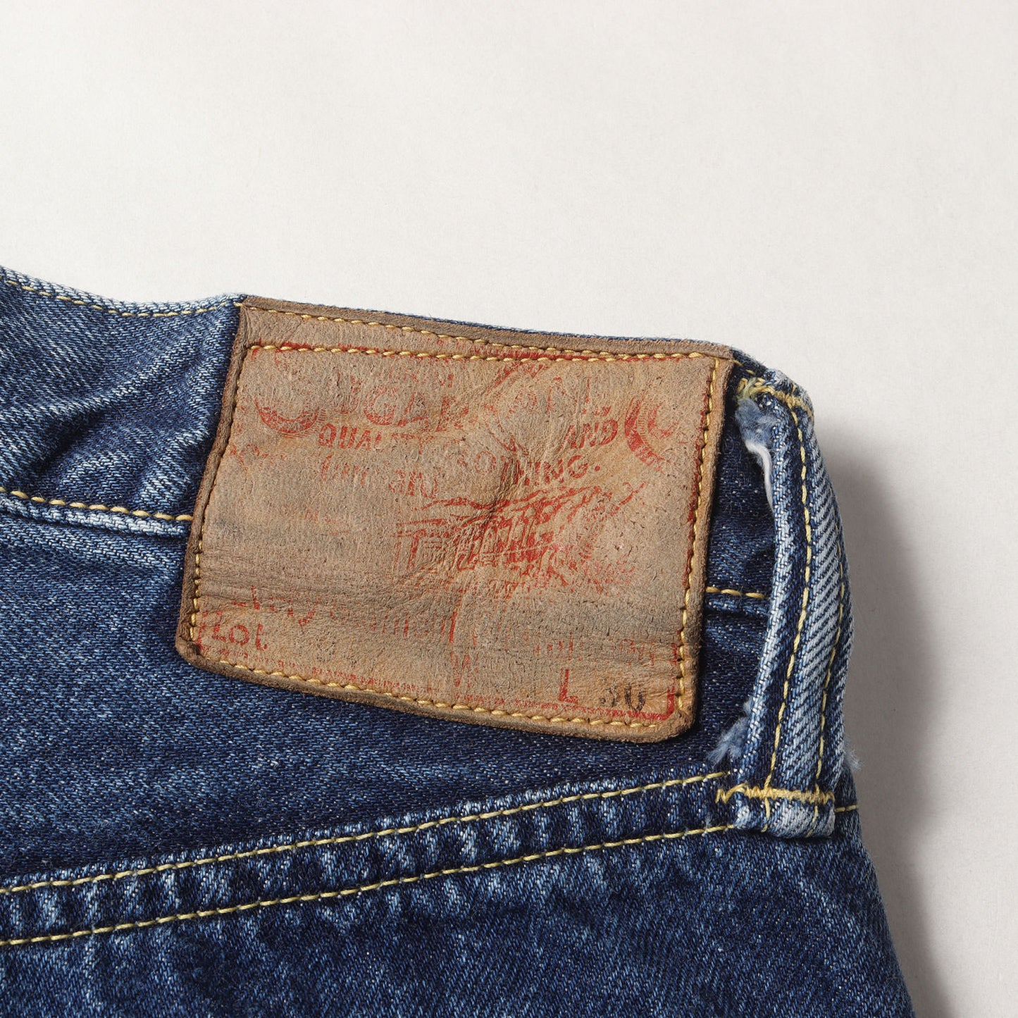 現行モデル 1947年モデル ヴィンテージ加工 デニムパンツ(14.25oz. DENIM 1947 AGED MODEL)