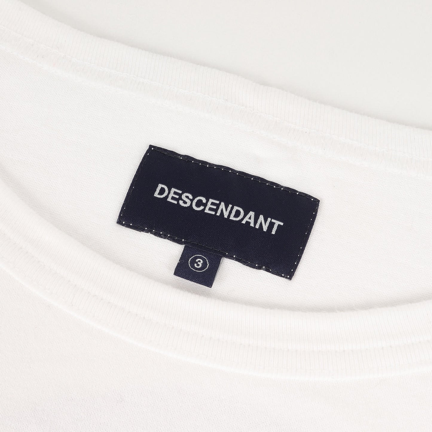 グラフィック ロングスリーブ ポケット Tシャツ