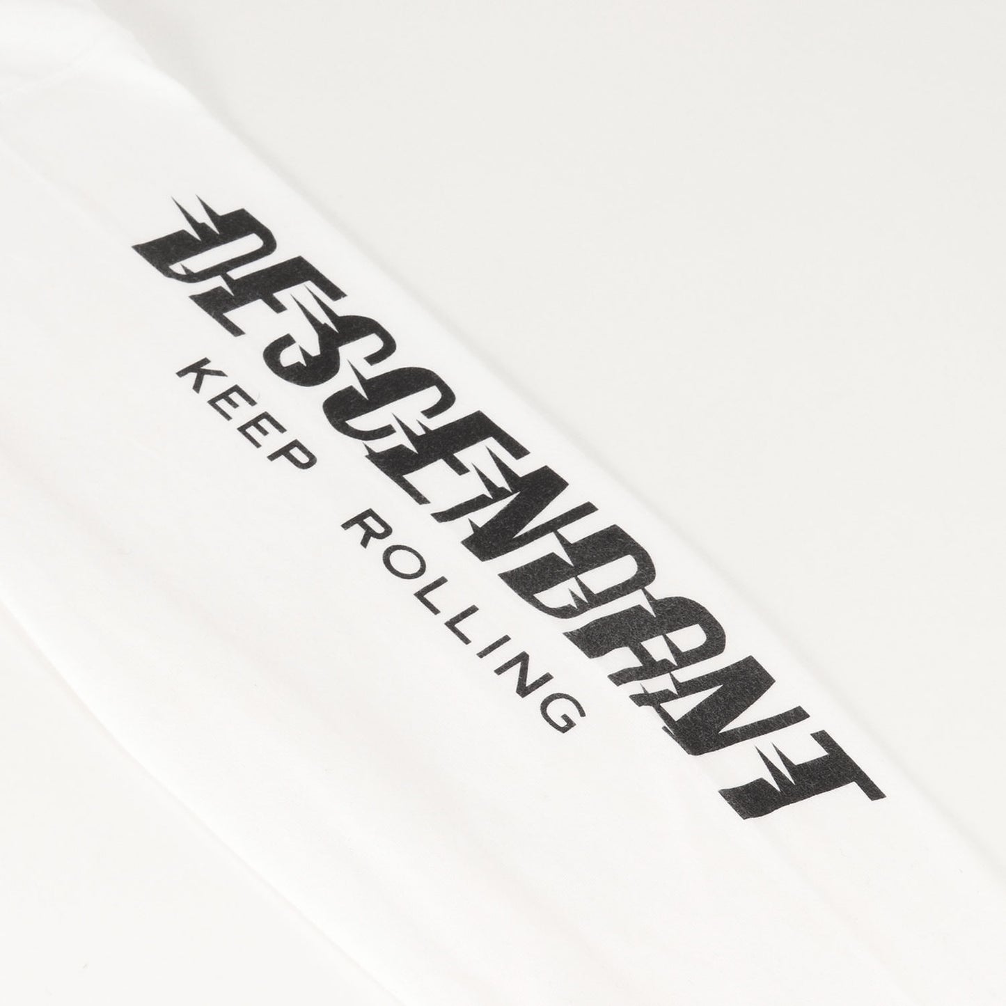 グラフィック ロングスリーブ ポケット Tシャツ