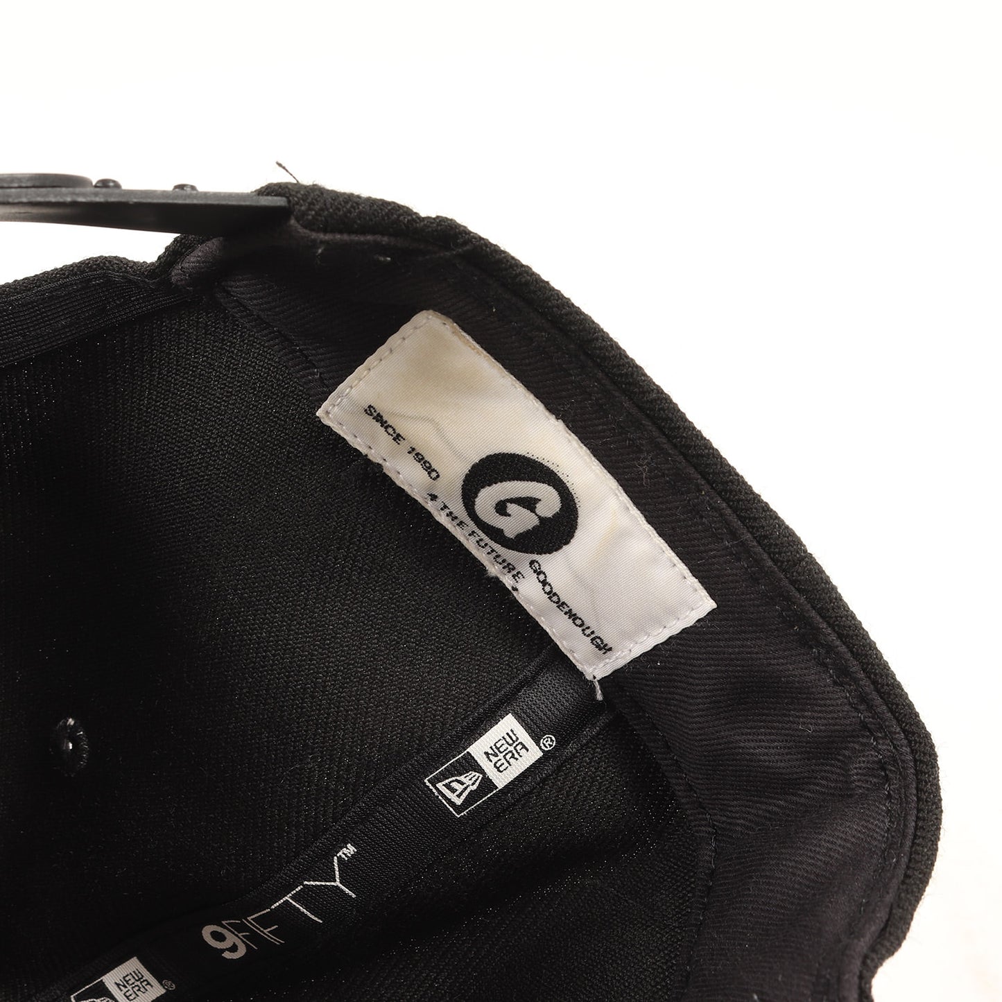 ×NEW ERA クラシックロゴ スナップバック ベースボールキャップ