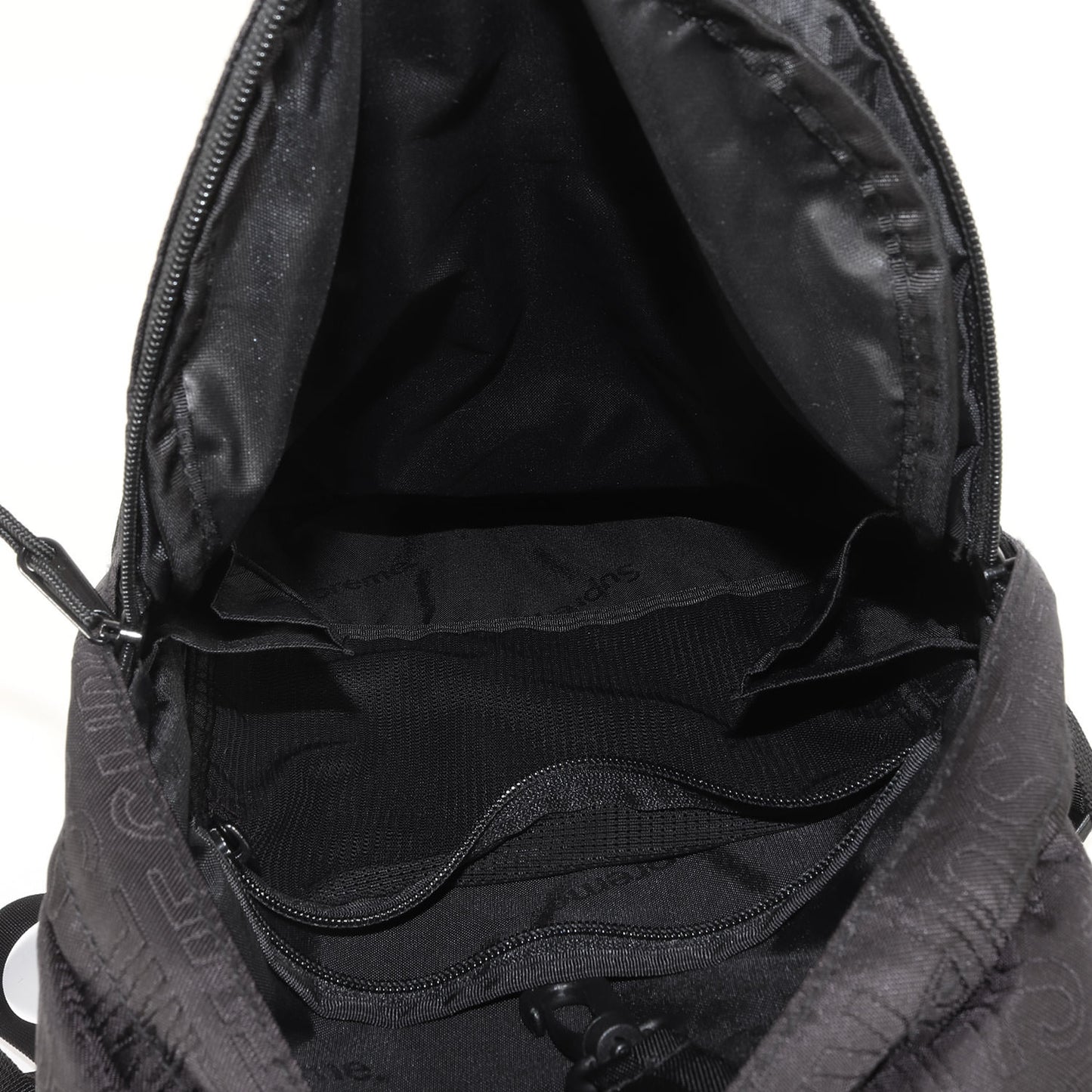 ブランドロゴ柄 コーデュラナイロン バックパック(Backpack)