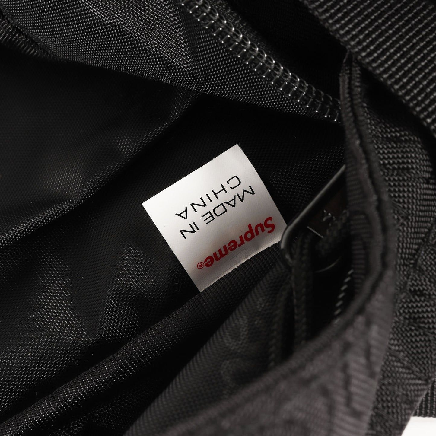 ブランドロゴ柄 コーデュラナイロン バックパック(Backpack)