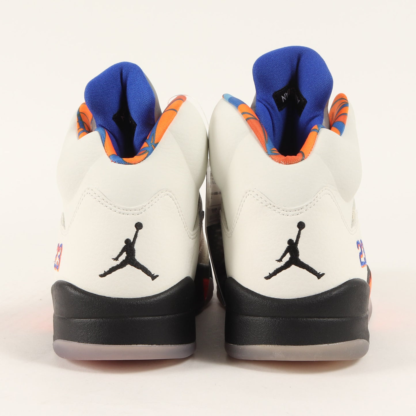 AIR JORDAN 5 RETRO INTERNATIONAL FLIGHT (136027-148)