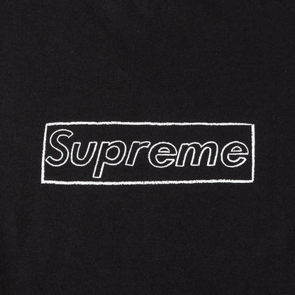 21SS ×KAWS チョークBOXロゴ Tシャツ(Chalk Box Logo Tee)