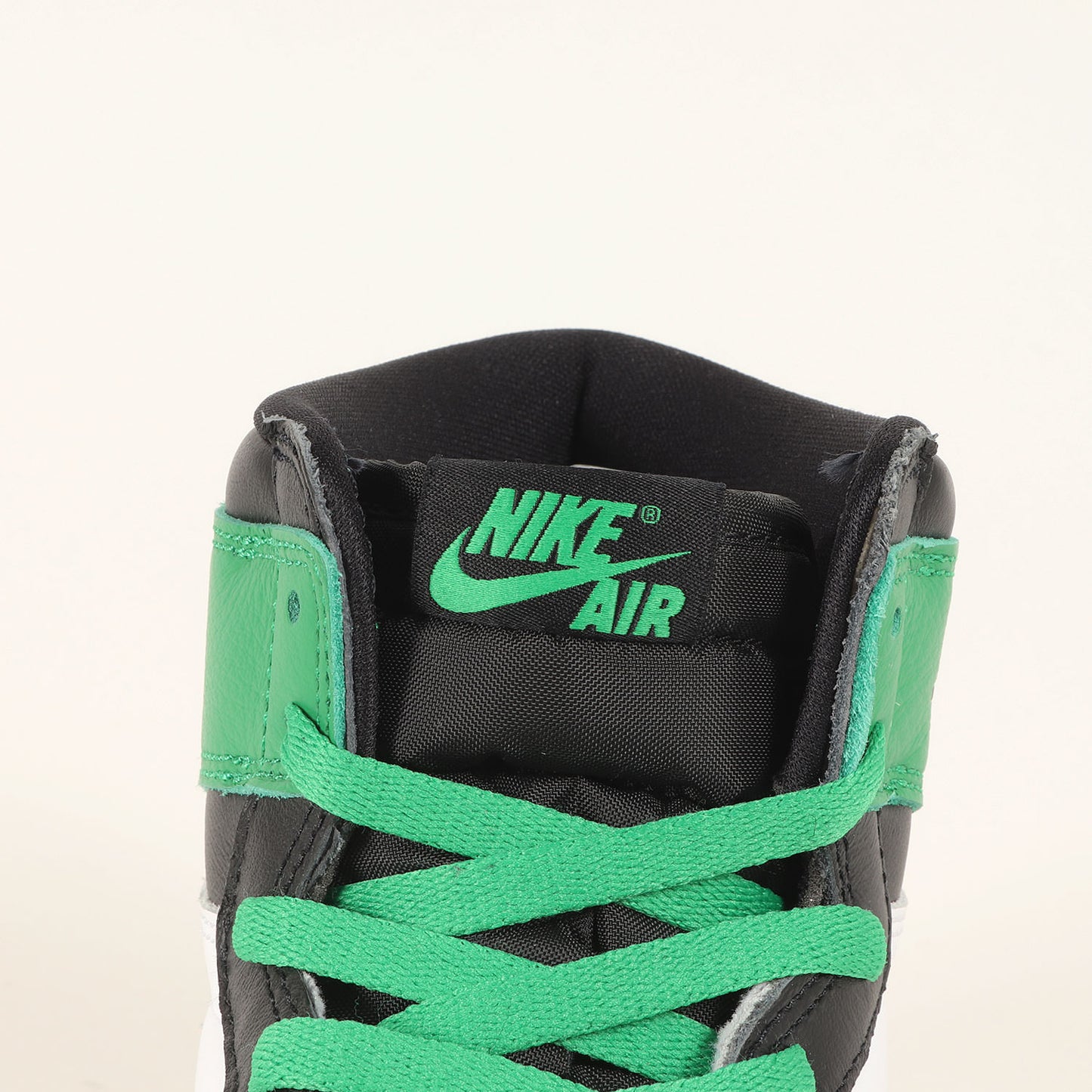 AIR JORDAN 1 RETRO HIGH OG CELTICS (DZ5485-031)