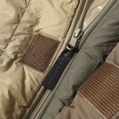 BEAMS別注 クレイジーカラー プリマロフト モンスター パーカ / ジャケット(MONSTER PARKA)