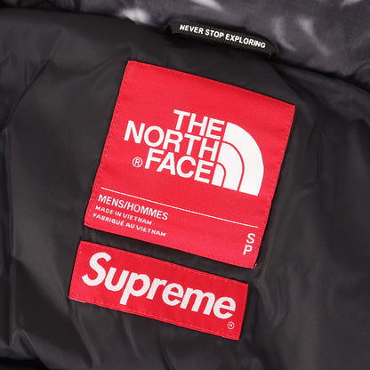 23SS ×THE NORTH FACE 騙し絵プリント ヌプシ ダウンジャケット(Trompe Loeil Printed Nuptse Jacket)