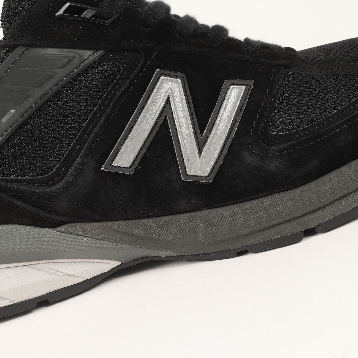 M990 BK5 / V5 (MADE IN USA / 2019年製)