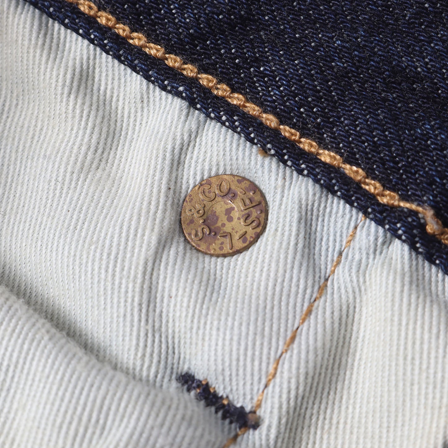 LEVI'S PREMIUM 501 Big E レザーパッチ デニムパンツ(00501-1485)