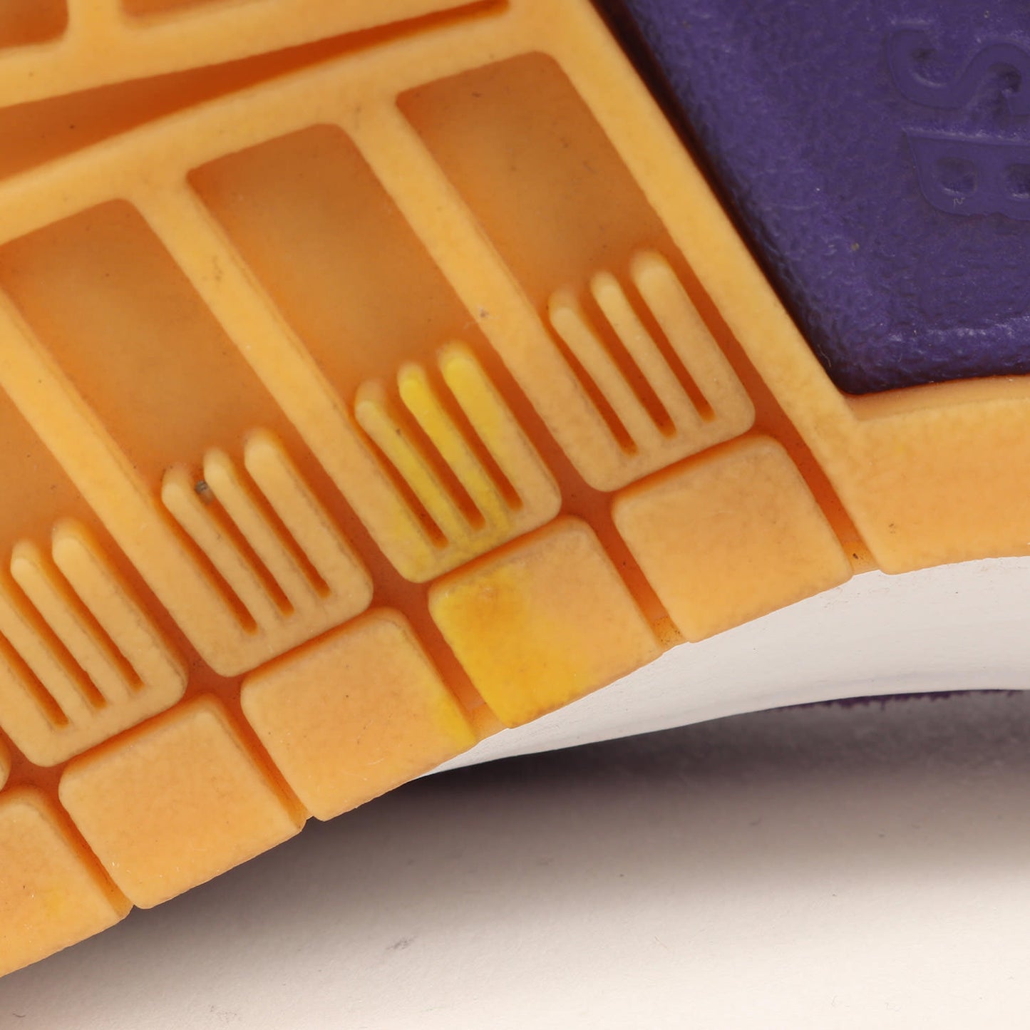 SB DUNK LOW PRO ISO ORANGE LABEL (DV5464-500)