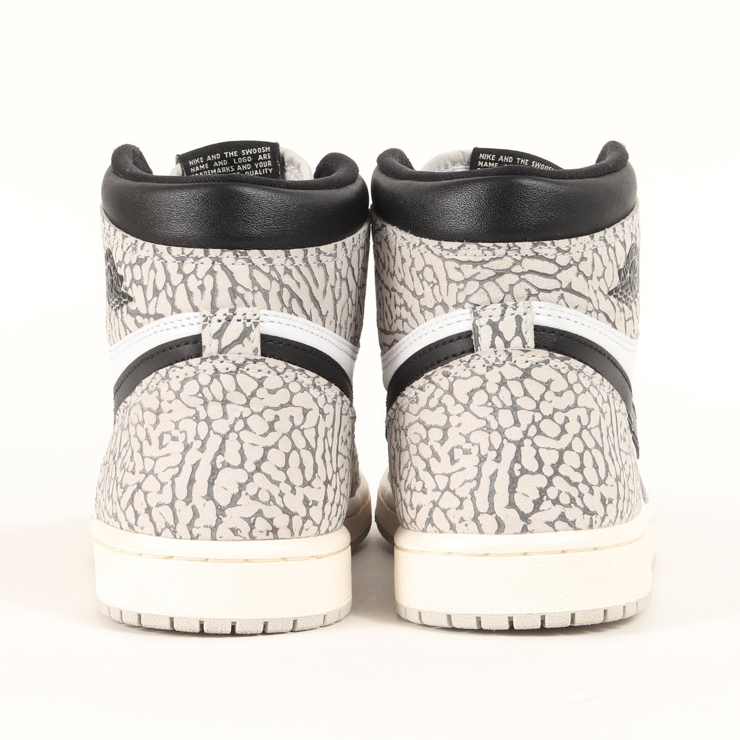 AIR JORDAN 1 RETRO HIGH OG WHITE CEMENT (DZ5485-052)