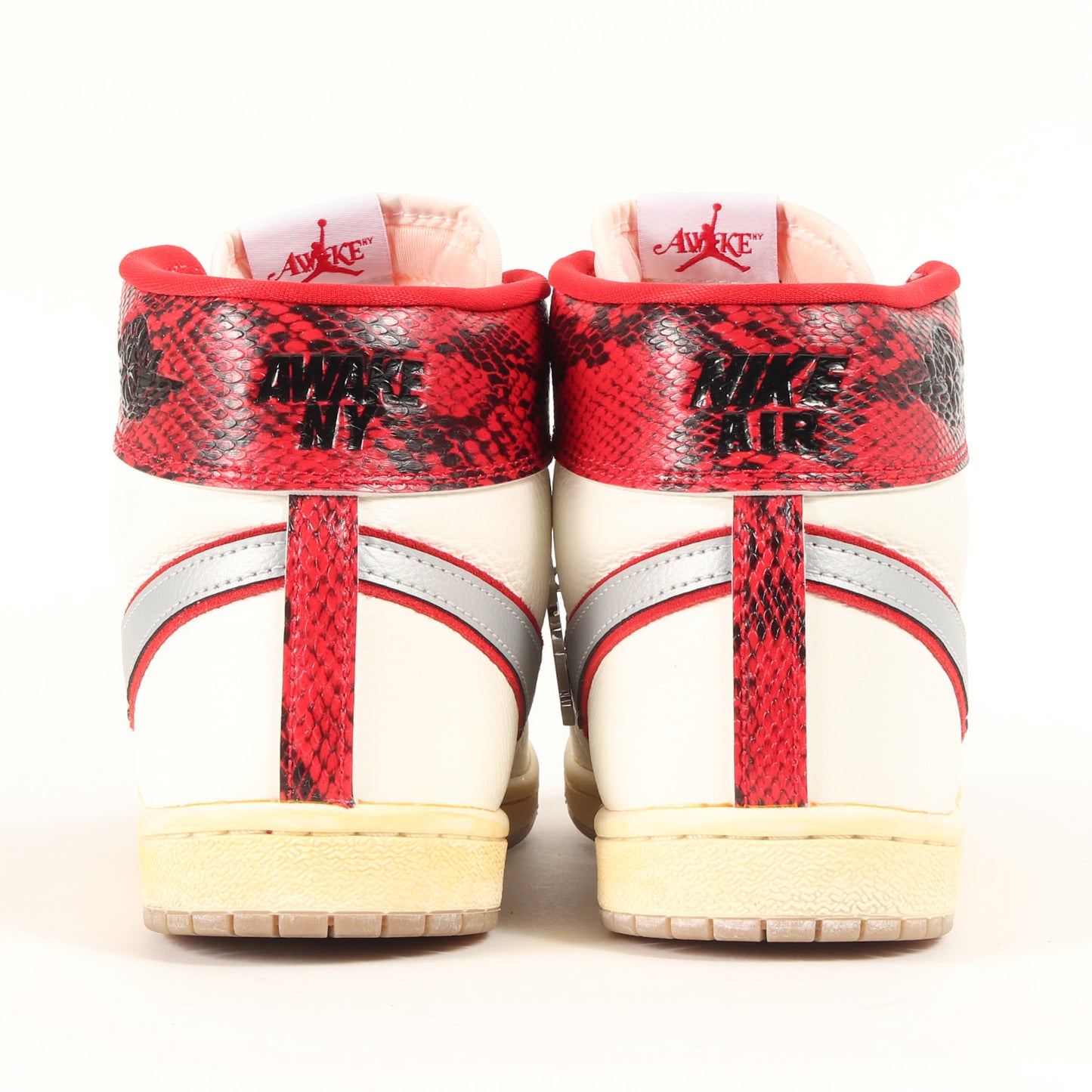 ×Awake NY JORDAN AIR SHIP PE SP (FN8675-100)