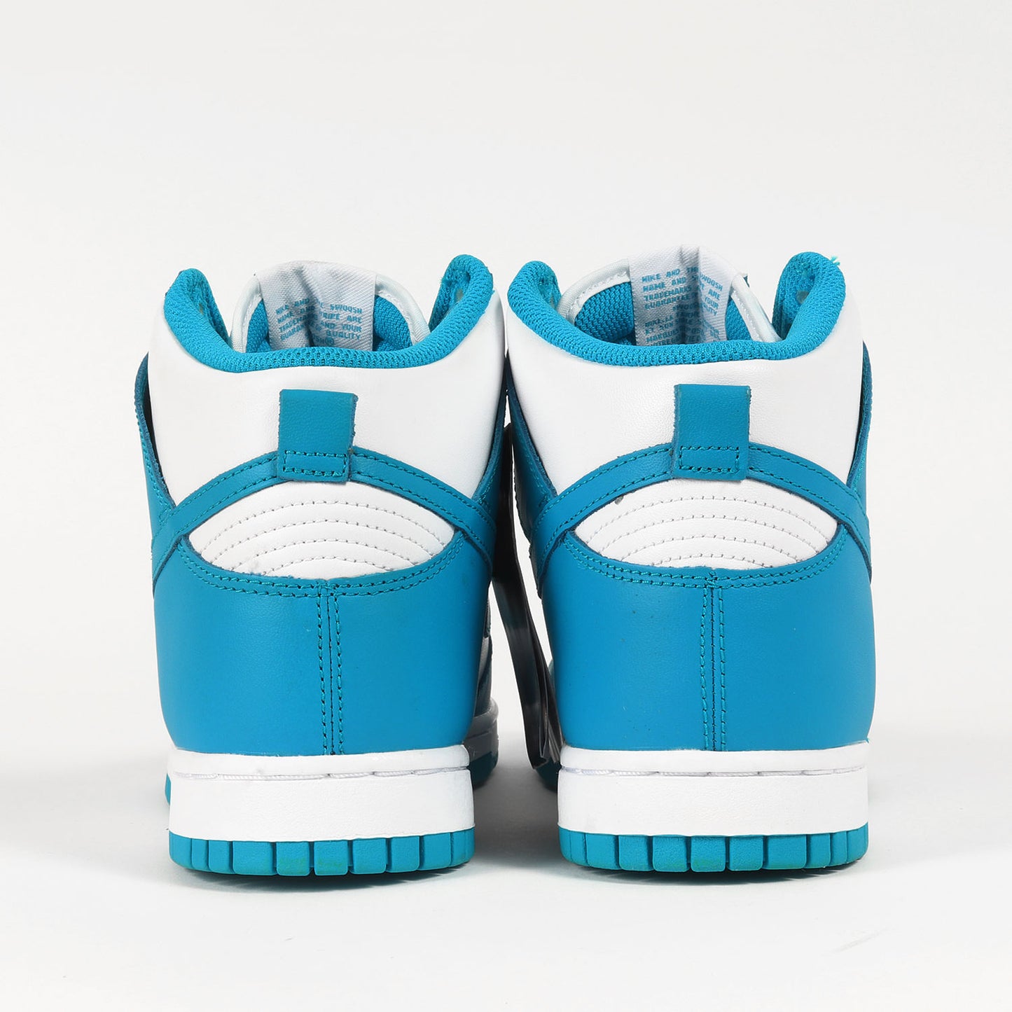 DUNK HI RETRO CHAMPIONSHIP BLUE (DD1399-400)