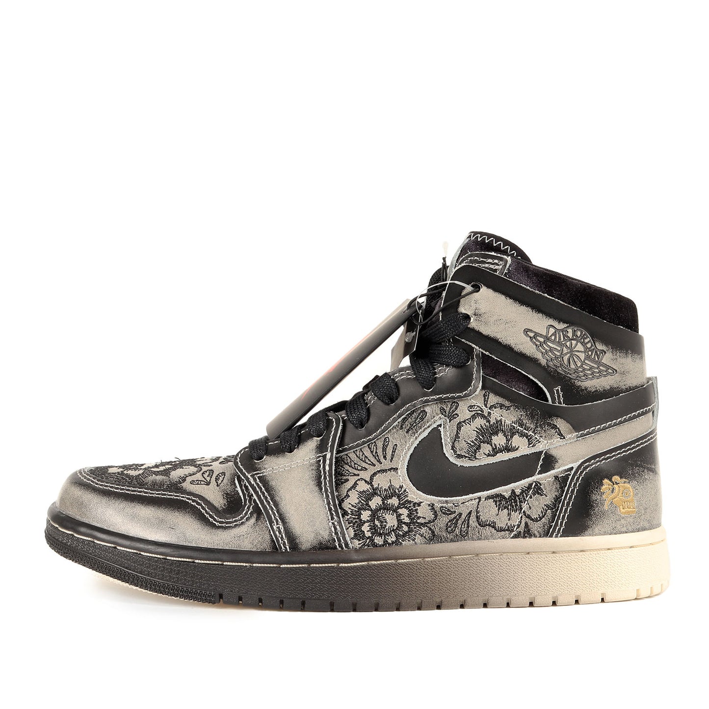 AIR JORDAN 1 ZOOM AIR CMFT 2 PRM Dia De Muertos / 死者の日 (FQ8155-010)