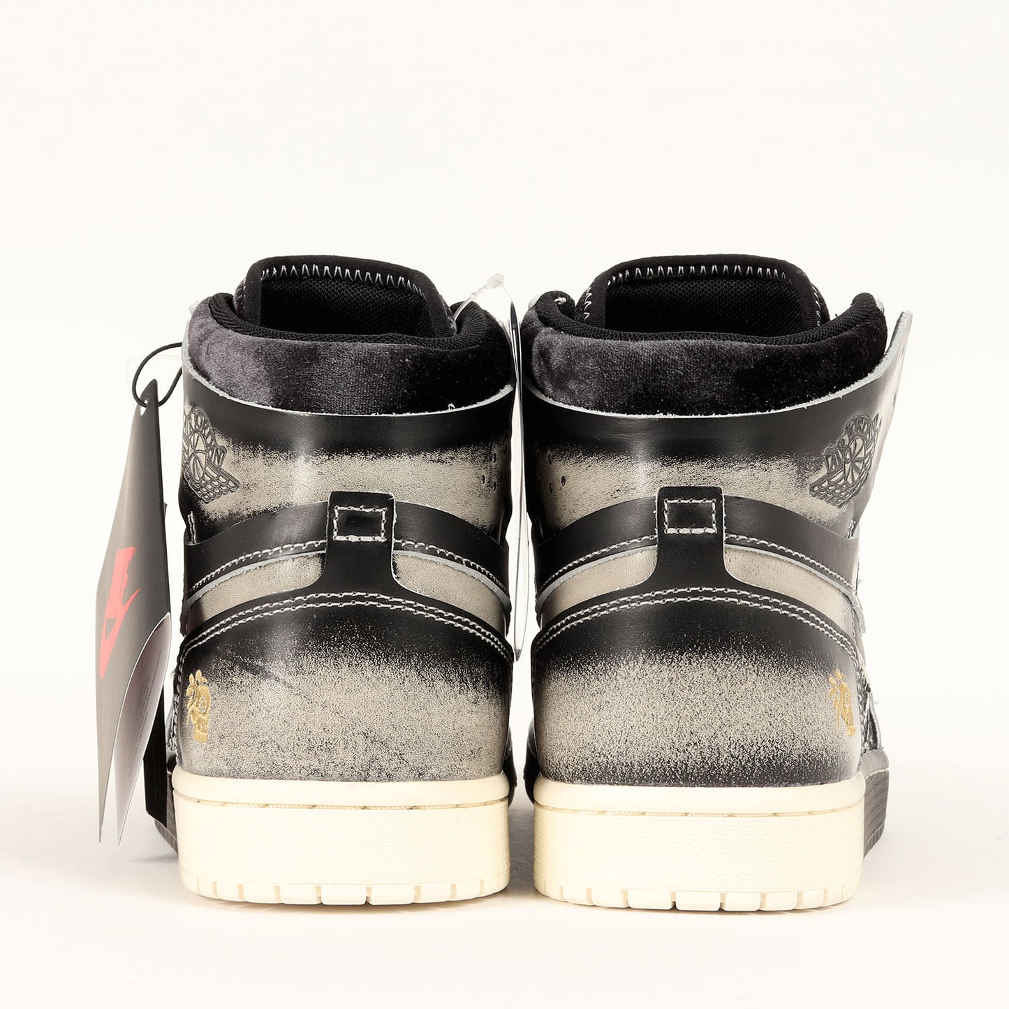 AIR JORDAN 1 ZOOM AIR CMFT 2 PRM Dia De Muertos / 死者の日 (FQ8155-010)