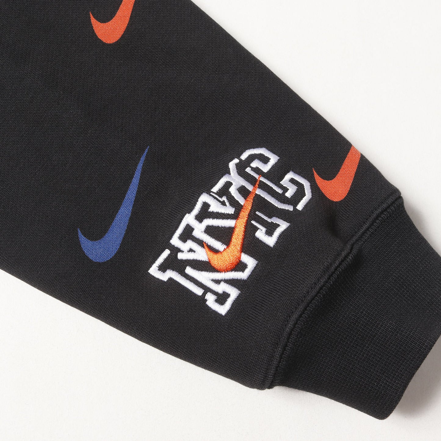 20AW ×NIKE ×NBA New York Knicks スウッシュ柄 BOXロゴ スウェットパーカー