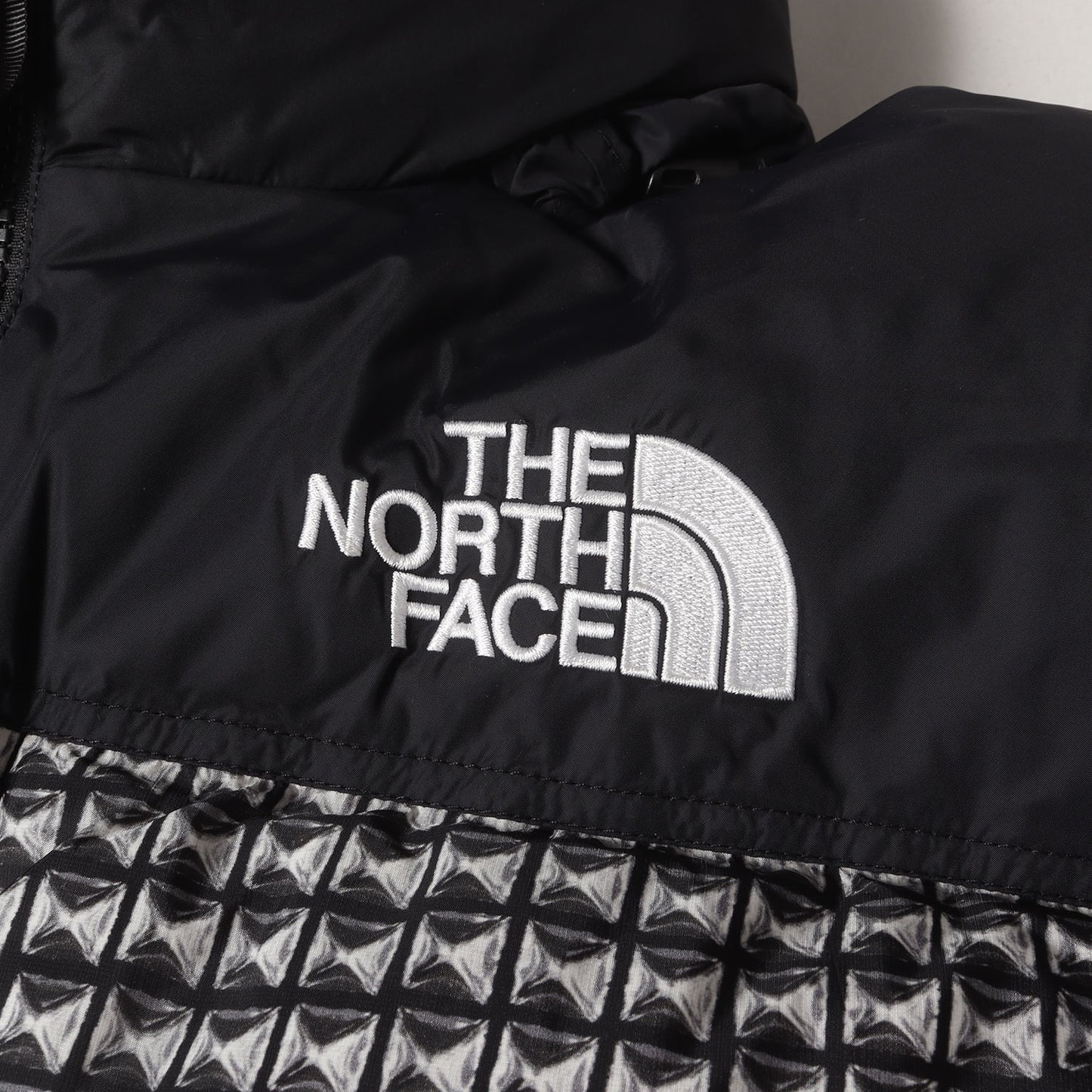 21SS ×THE NORTH FACE スタッズ柄 ヌプシ ダウンジャケット(Studded Nuptse Jacket)