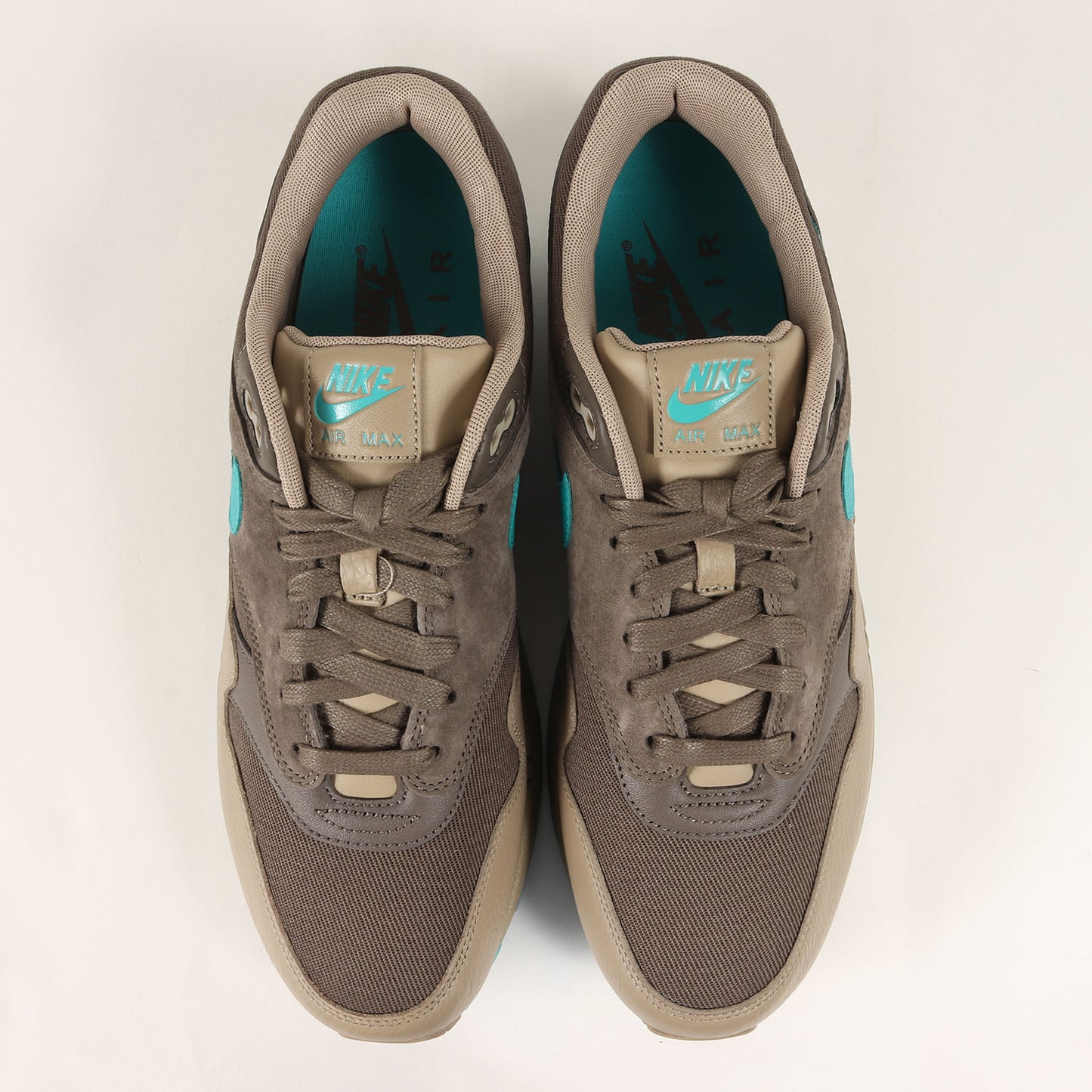 日本未発売 AIR MAX 1 PREMIUM RIDGEROCK (875844-200)