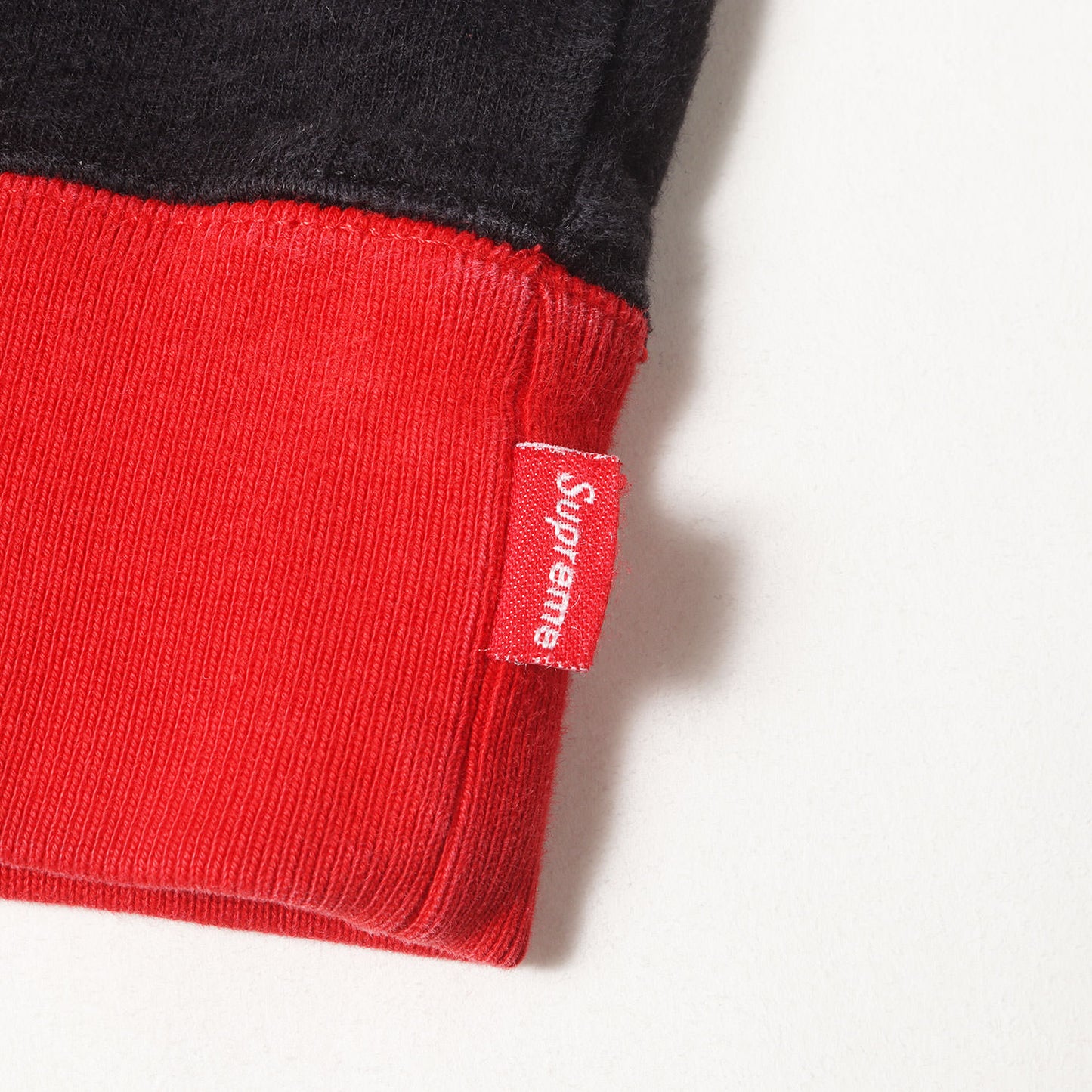 ボーダー クルーネック スウェット(Striped Crewneck)