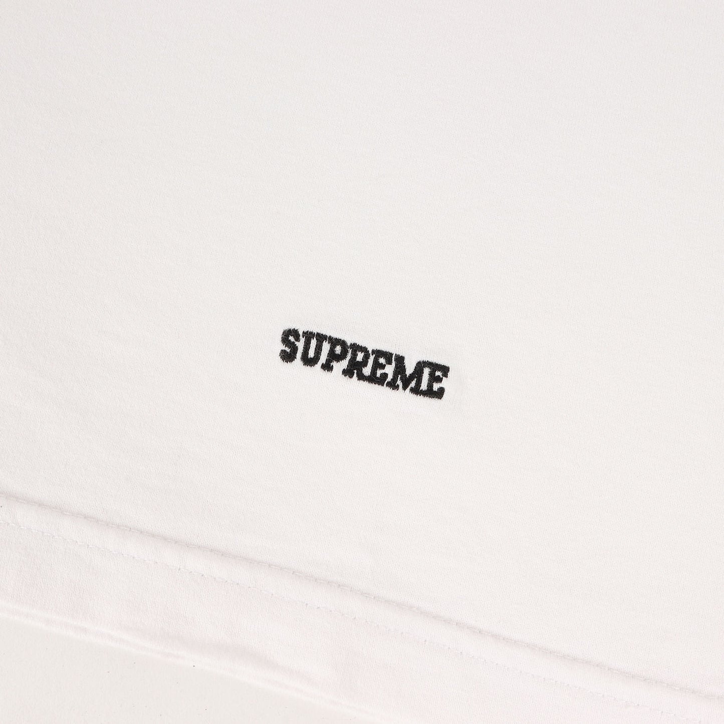 裾ロゴ刺繍 クルーネック Tシャツ