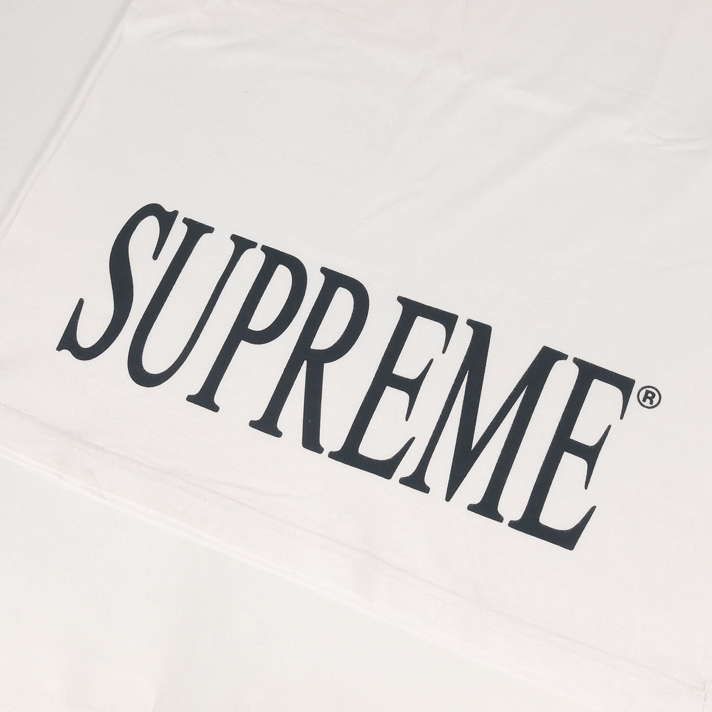 ブランドロゴ リブライン Tシャツ(Striped Rib Tee)