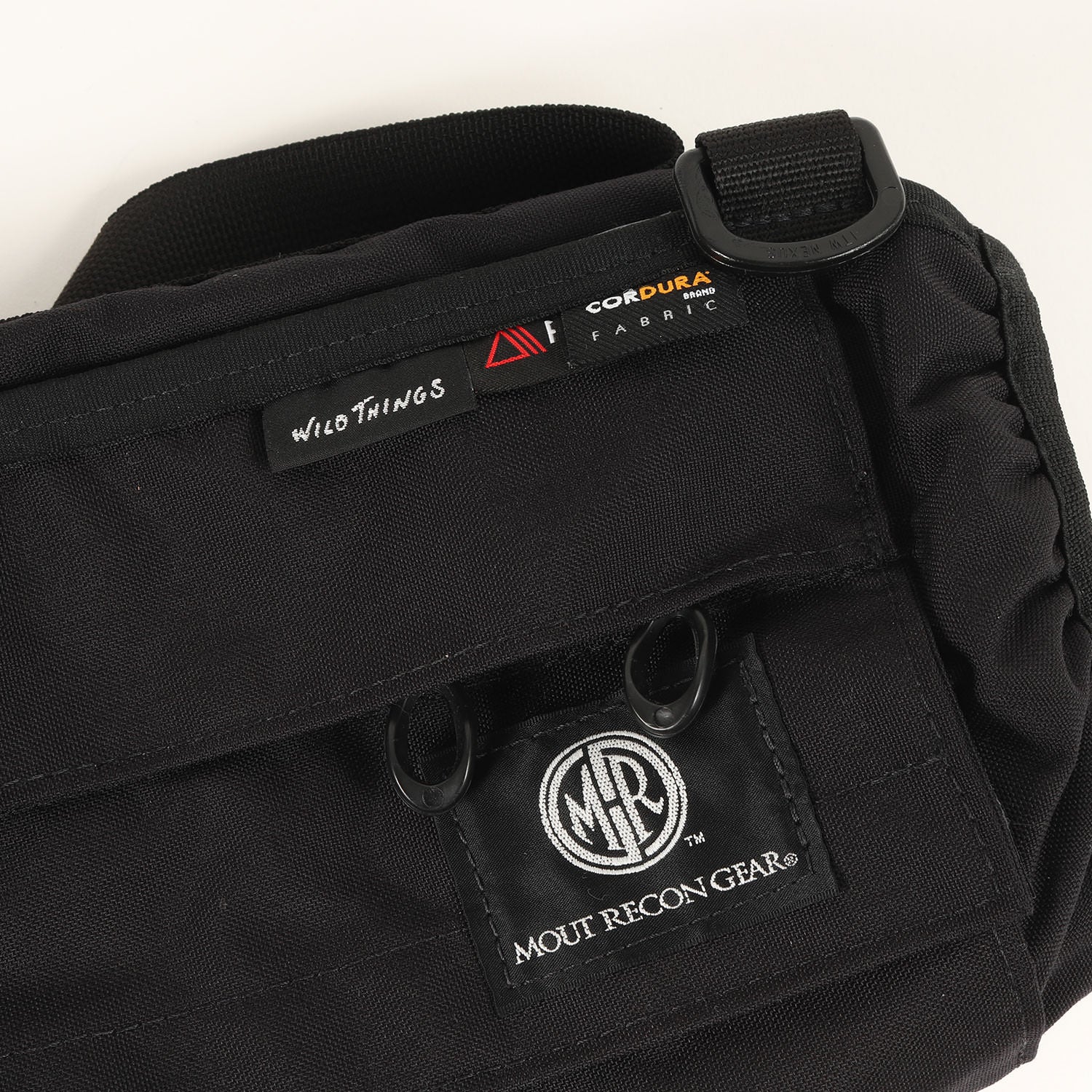 MOUT RECON TAILOR (マウトリーコンテーラー) ×WILD THINGS ハンド
