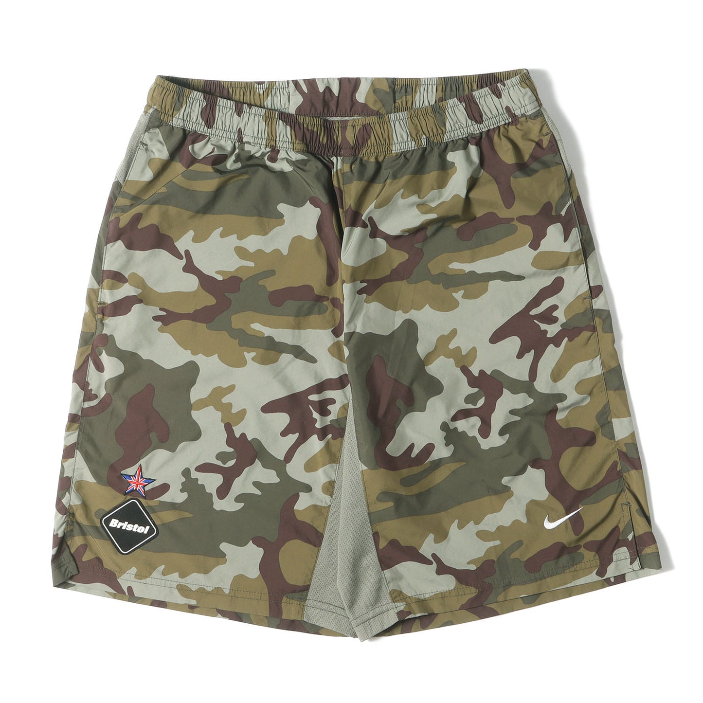 ×NIKE カモフラージュ ゲームショーツ