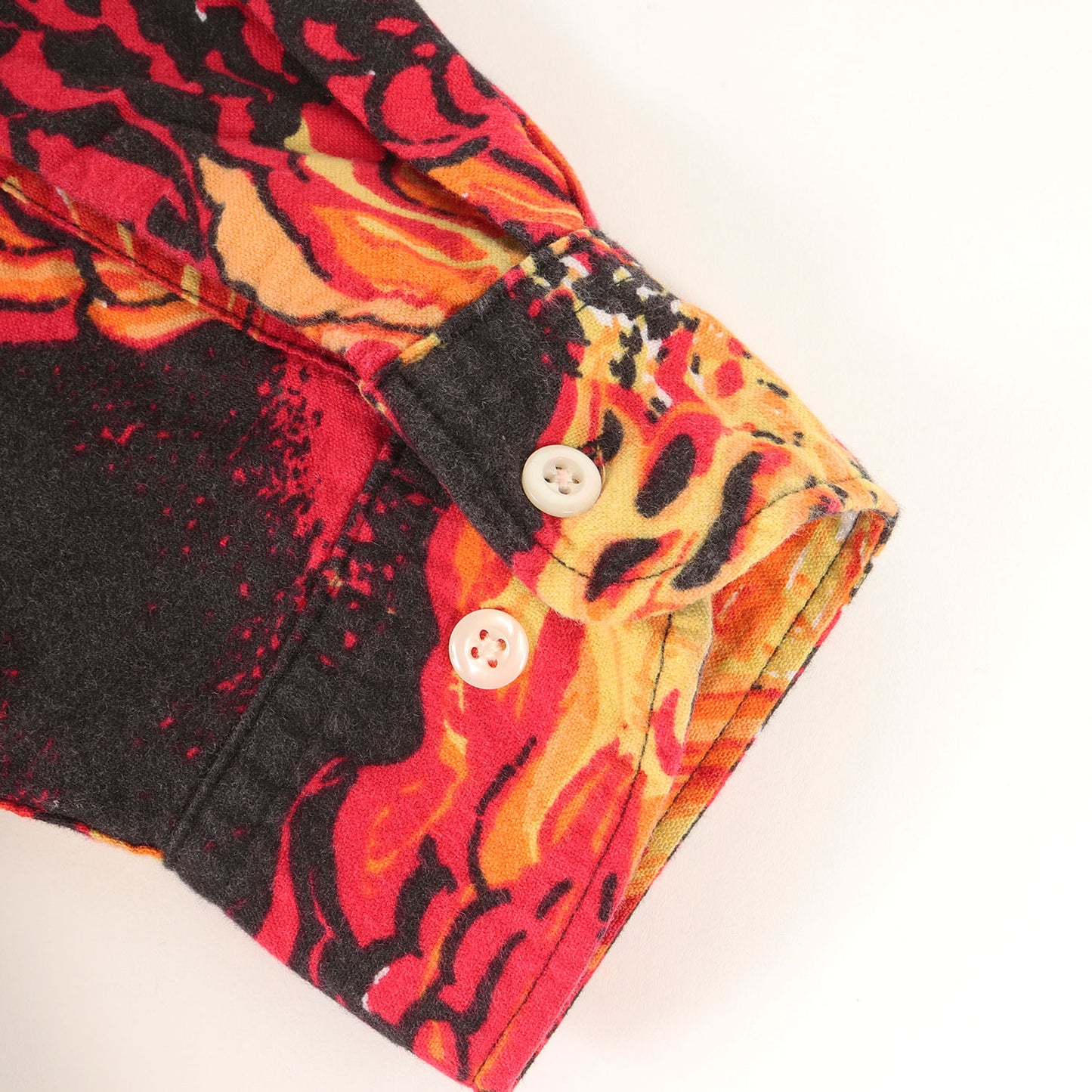 火山柄 オーバーサイズ コットンシャツ(Eruption Open-Neck Shirt)