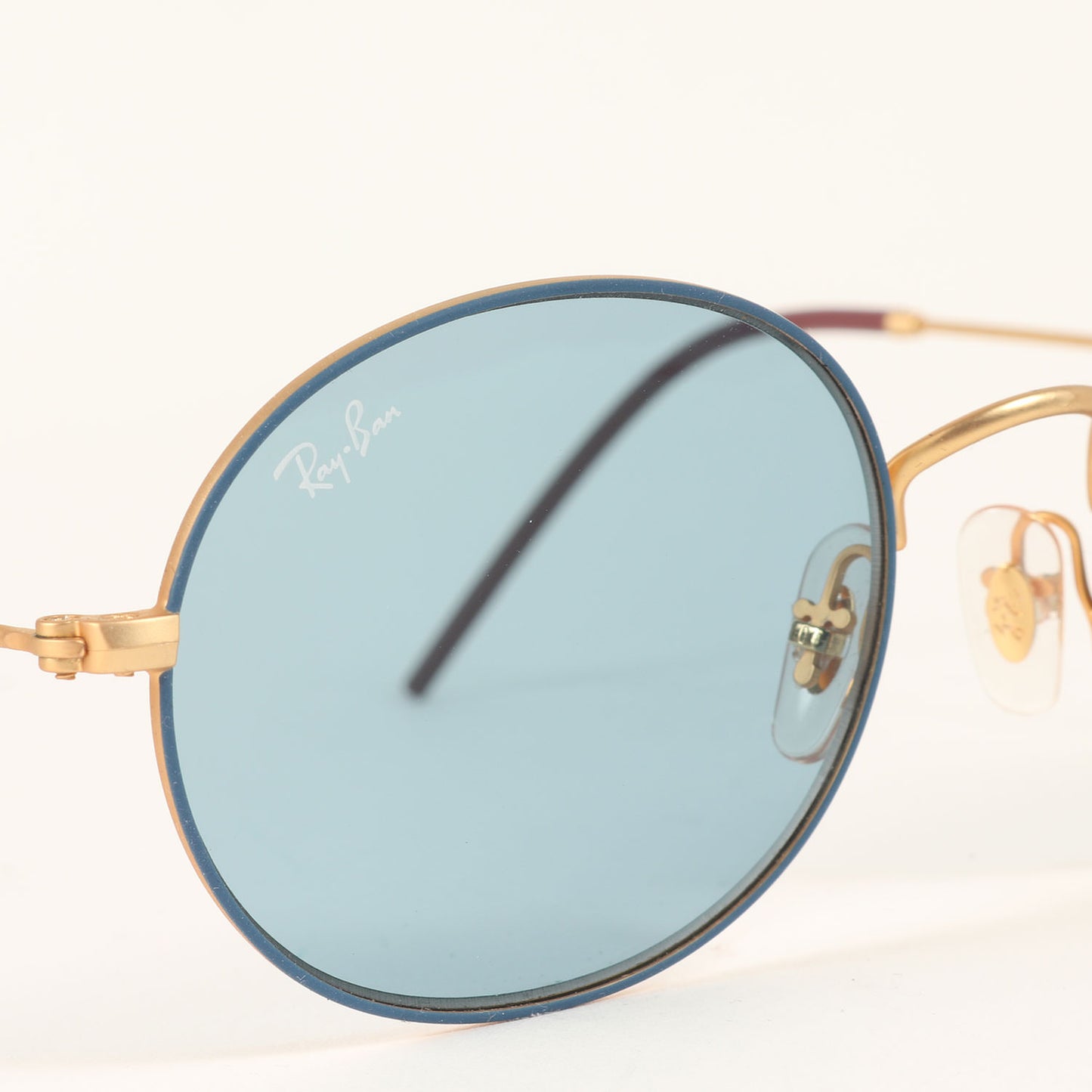 ラウンドレンズ サングラス(RB3594 9113/F7)