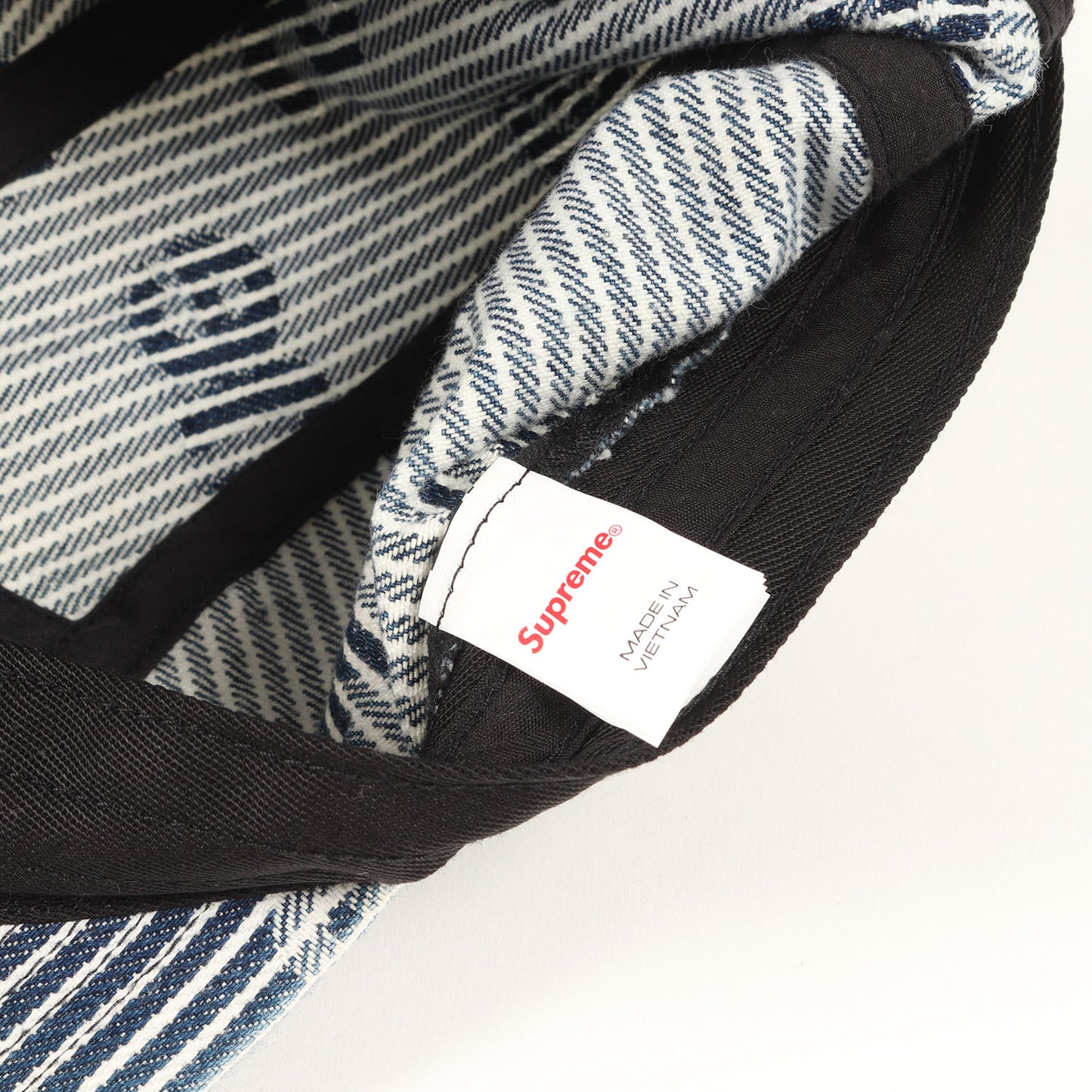 24SS ロゴ柄 ヒッコリーストライプ BOXロゴ キャンプキャップ(Denim Camp Cap)