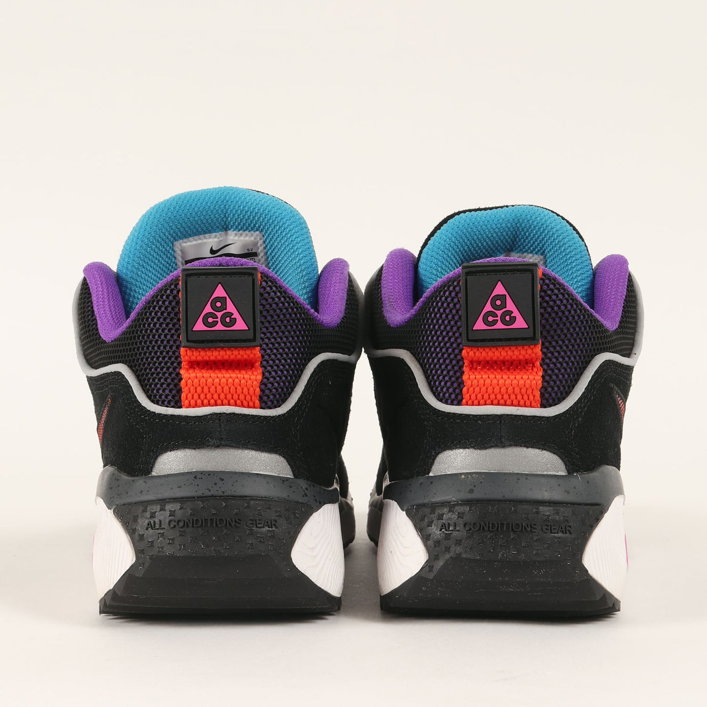 ACG DOG MOUNTAIN GO OUTSIDE (AQ0916-001)