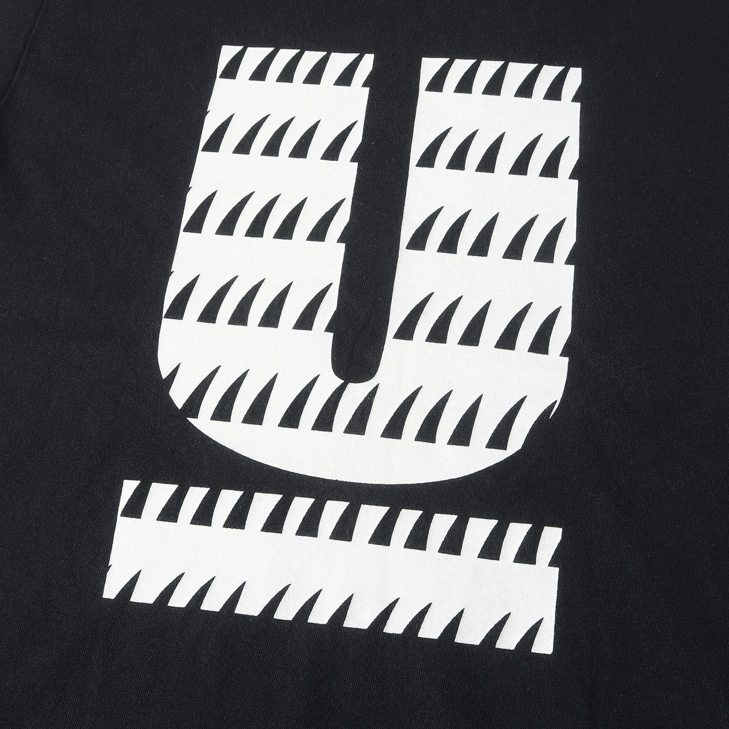 ×SKOLOCT グラフィック Tシャツ