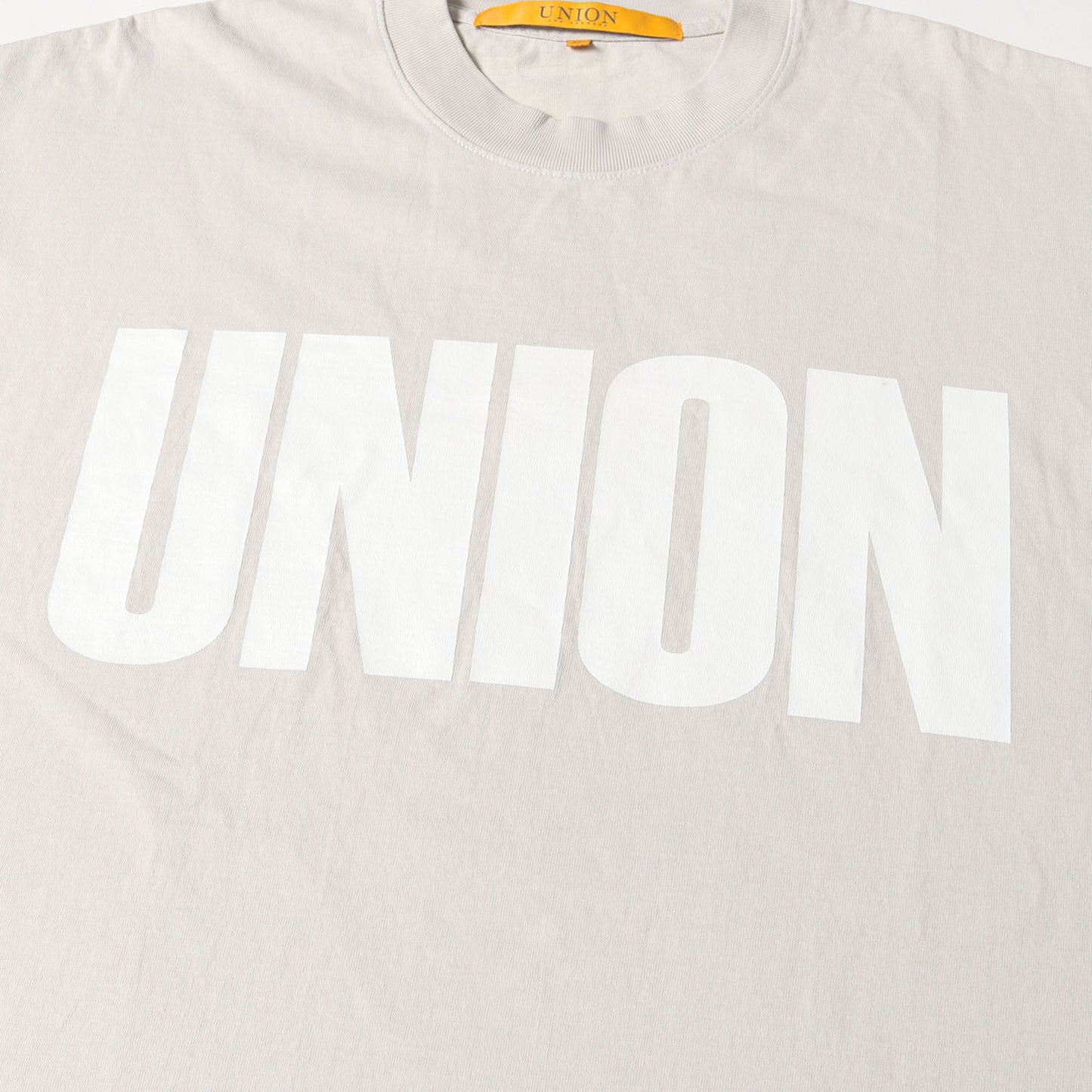 ウォッシュ加工 ブランドロゴ Tシャツ