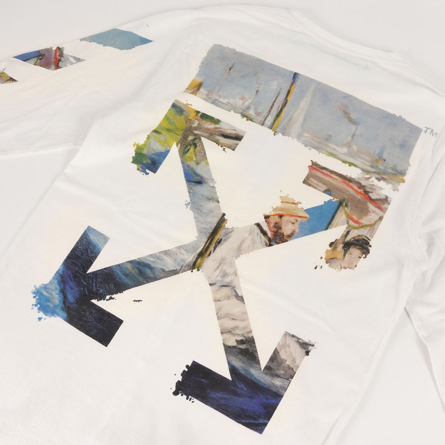 絵画 アローマーク ロングスリーブ Tシャツ(DIAG COLORED ARROW LS TEE)